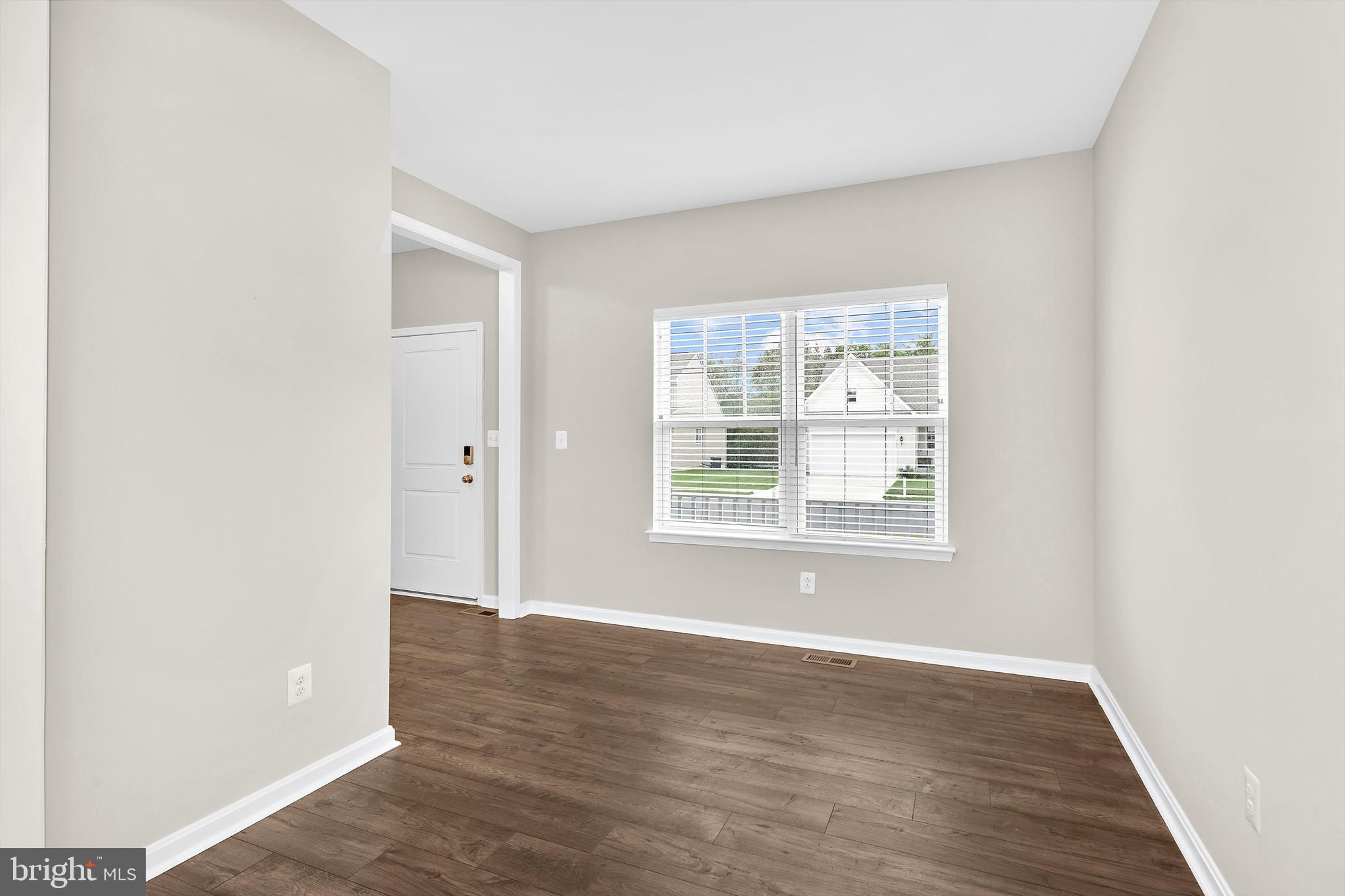 LONG BOAT ESTATES - Residential