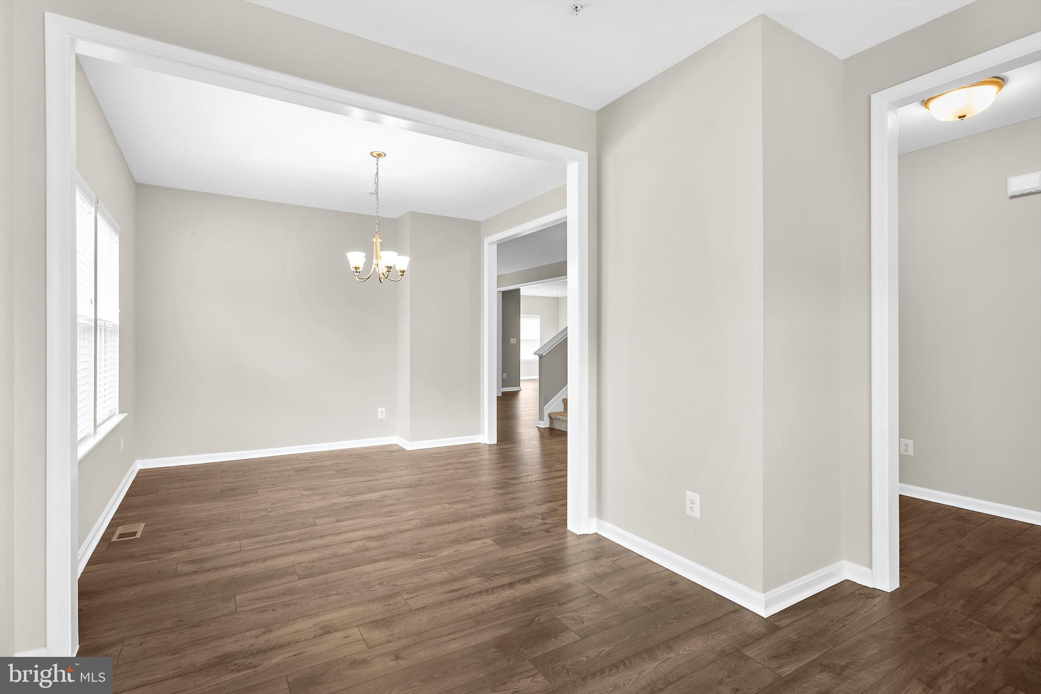 LONG BOAT ESTATES - Residential