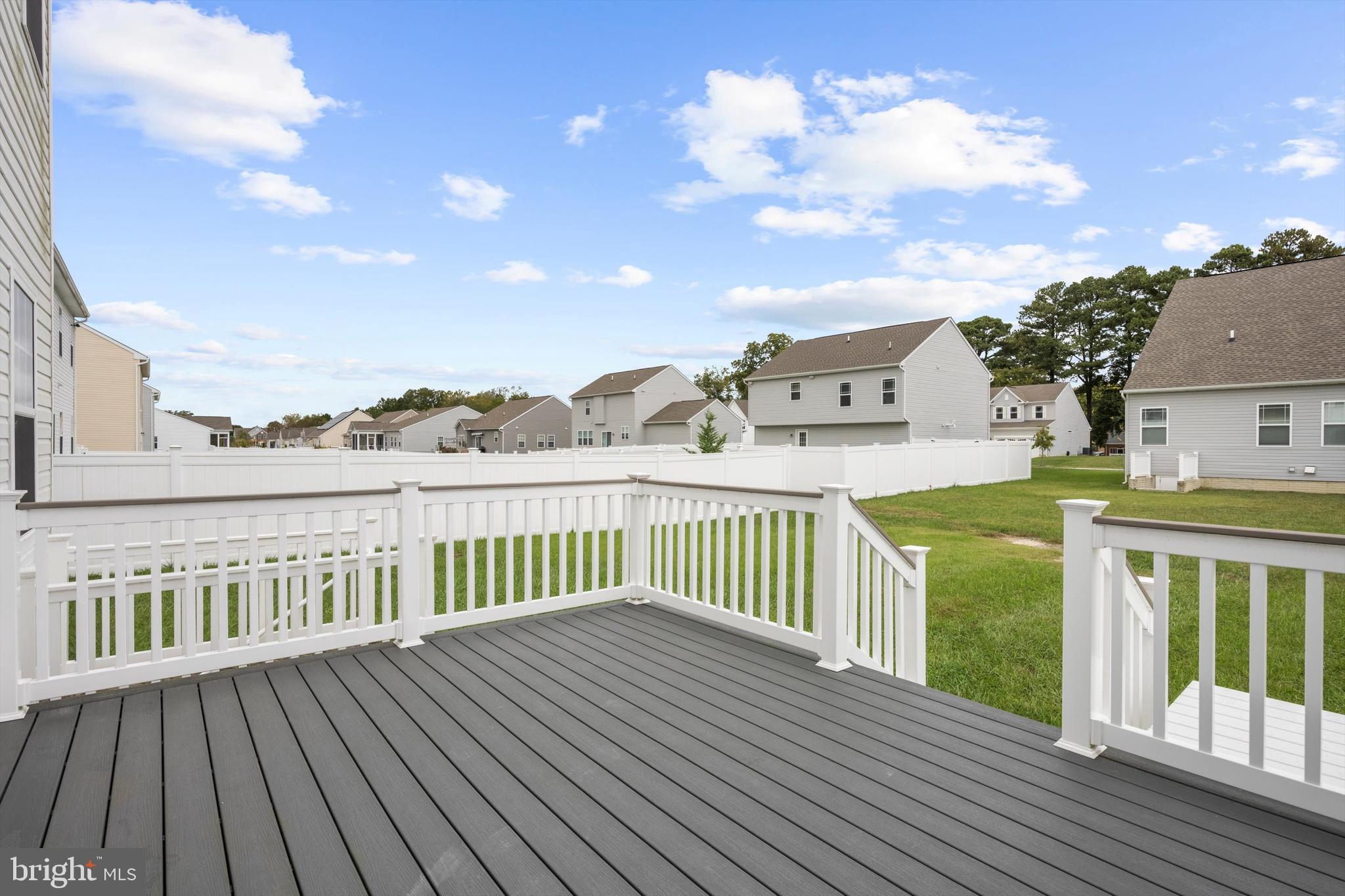 LONG BOAT ESTATES - Residential