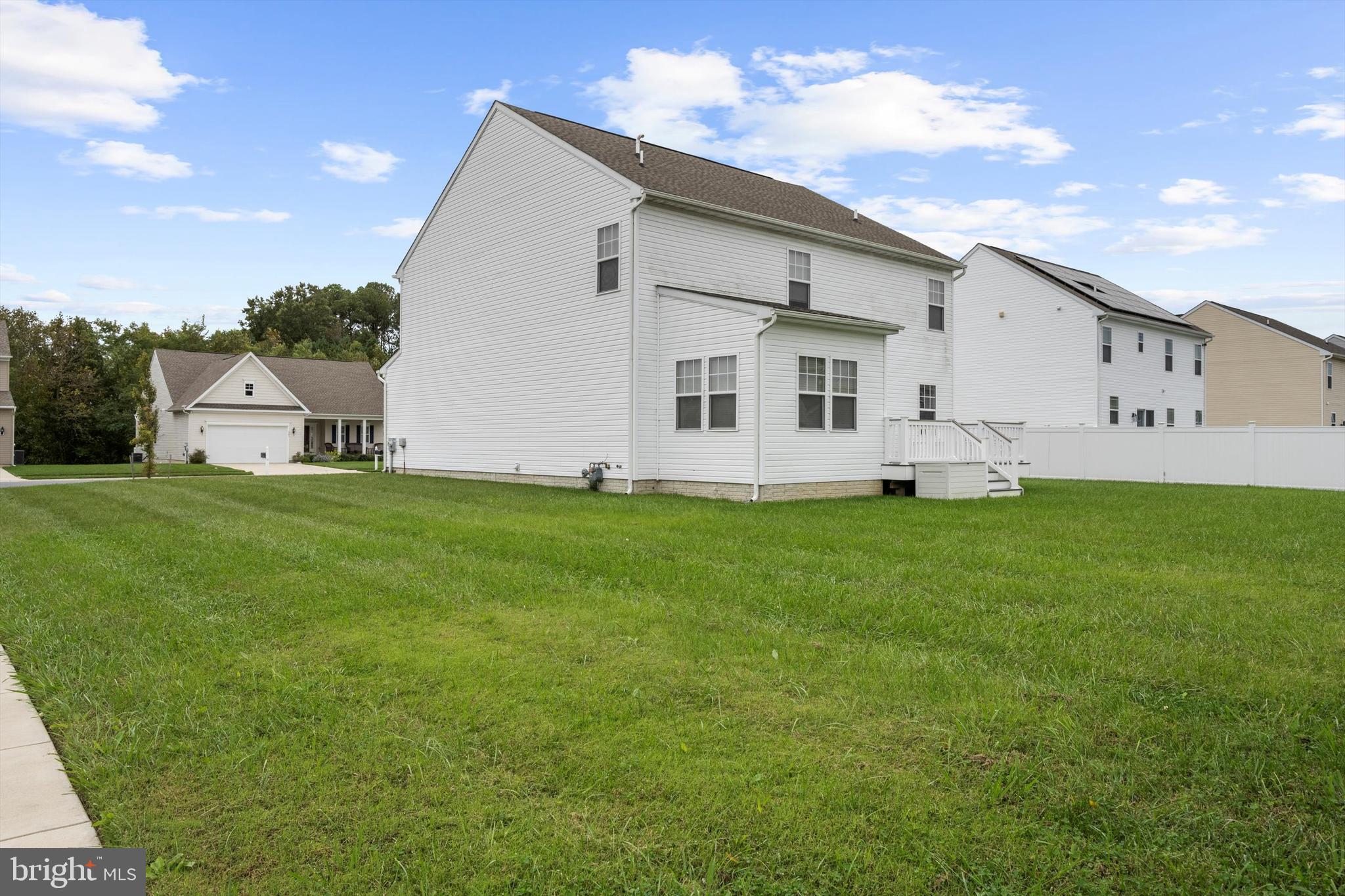 LONG BOAT ESTATES - Residential