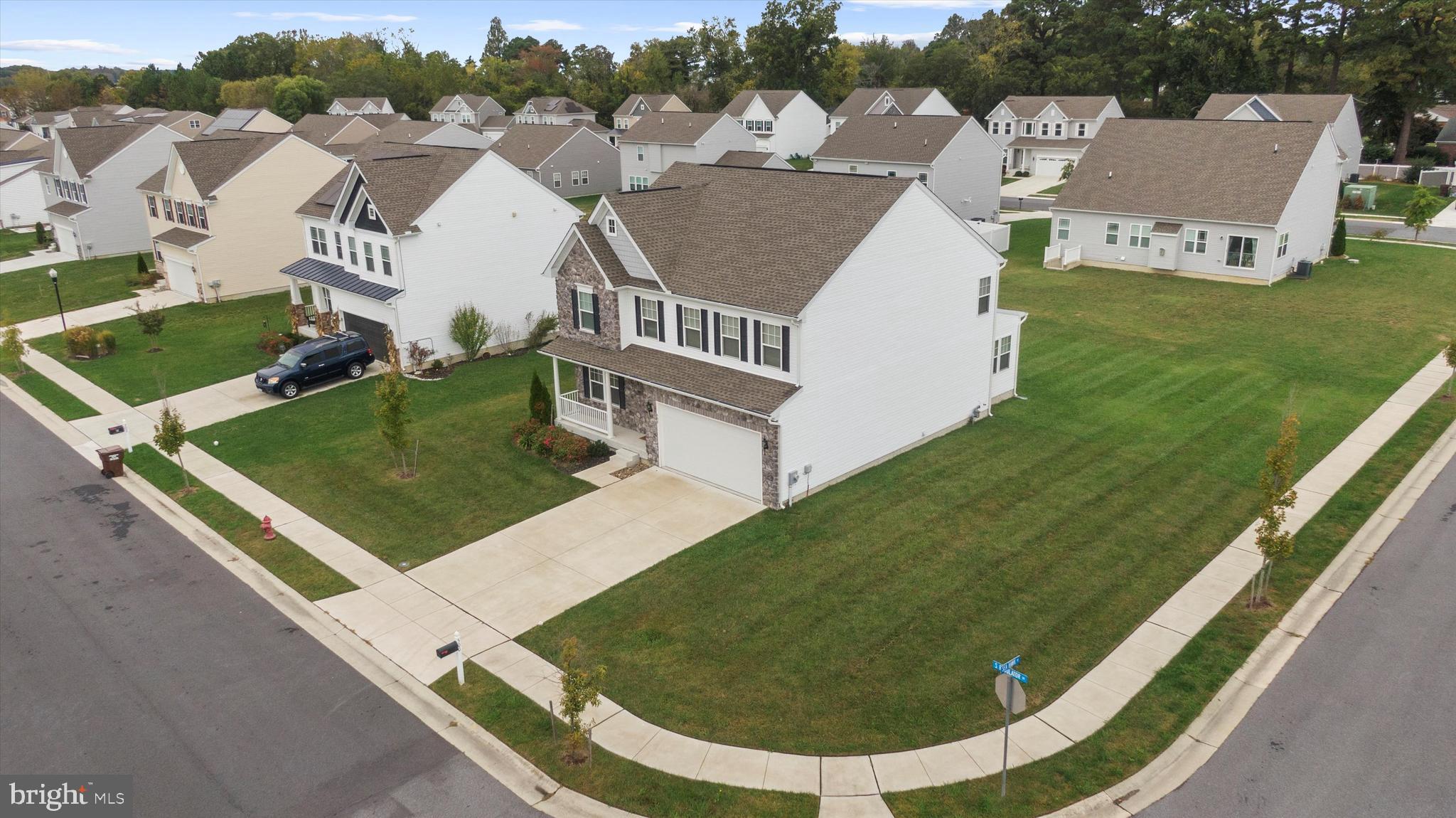 LONG BOAT ESTATES - Residential