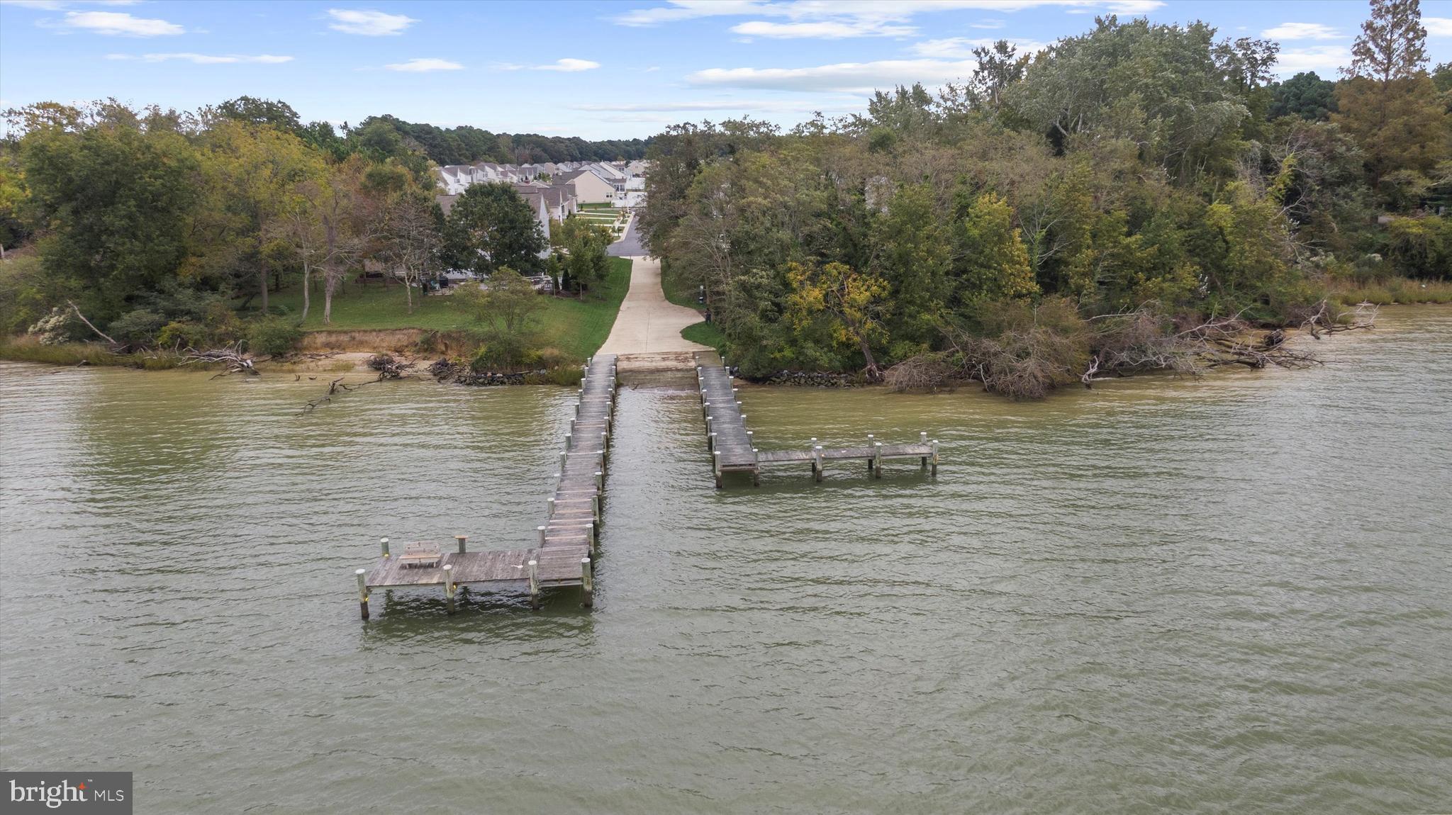 LONG BOAT ESTATES - Residential