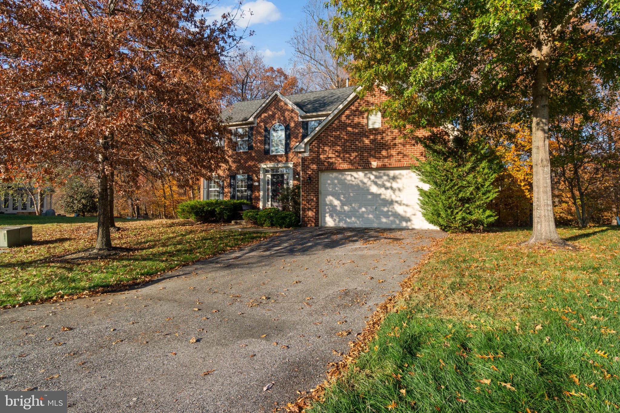 OAK CREEK CLUB - Residential