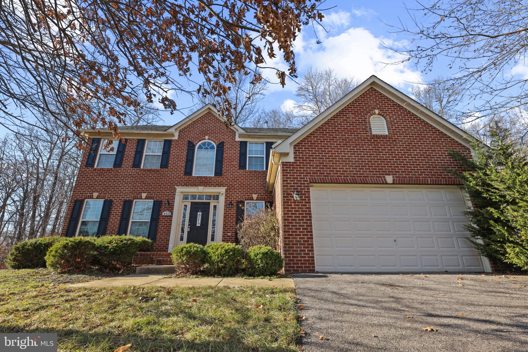 OAK CREEK CLUB - Residential