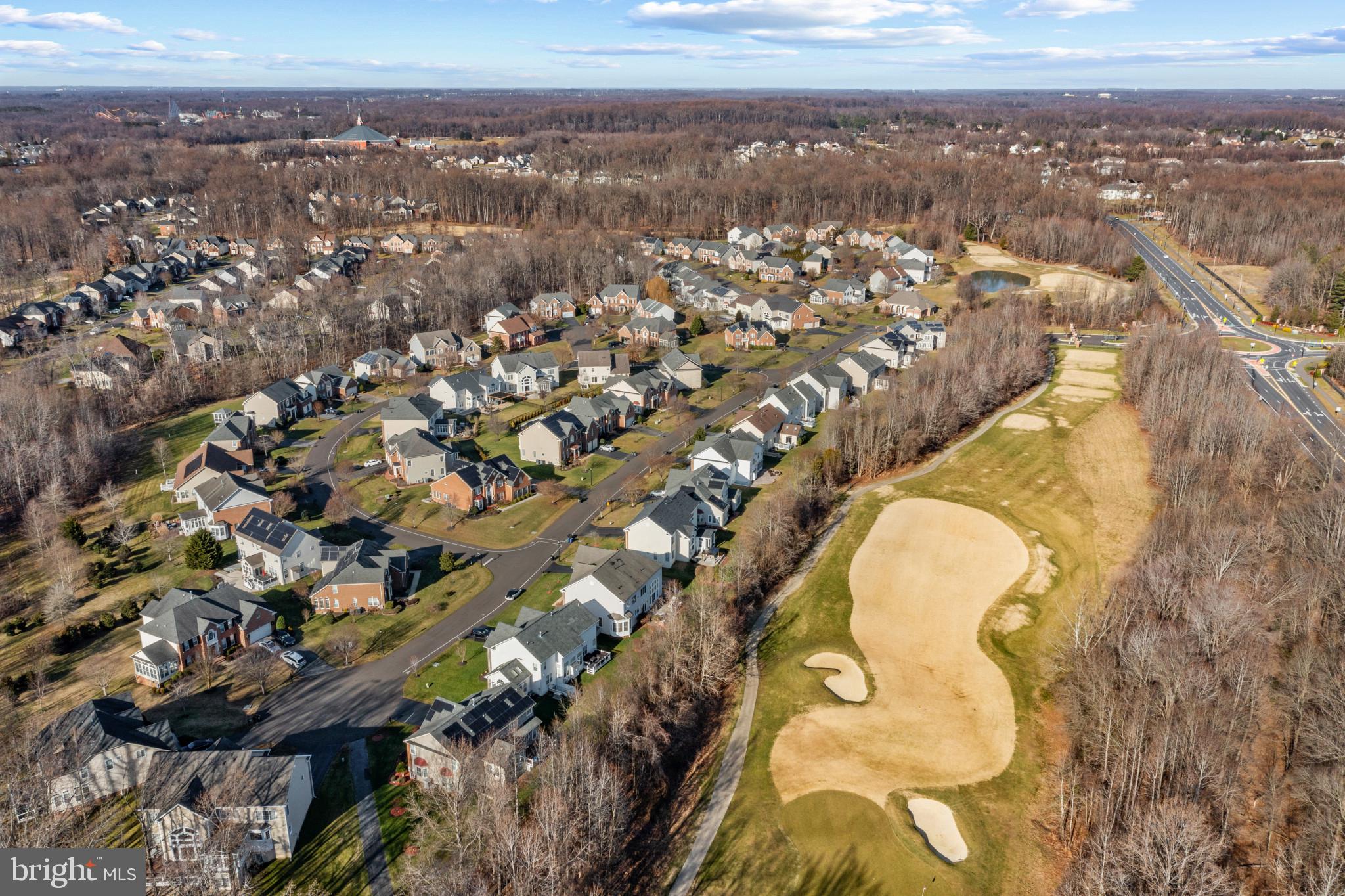 OAK CREEK CLUB - Residential