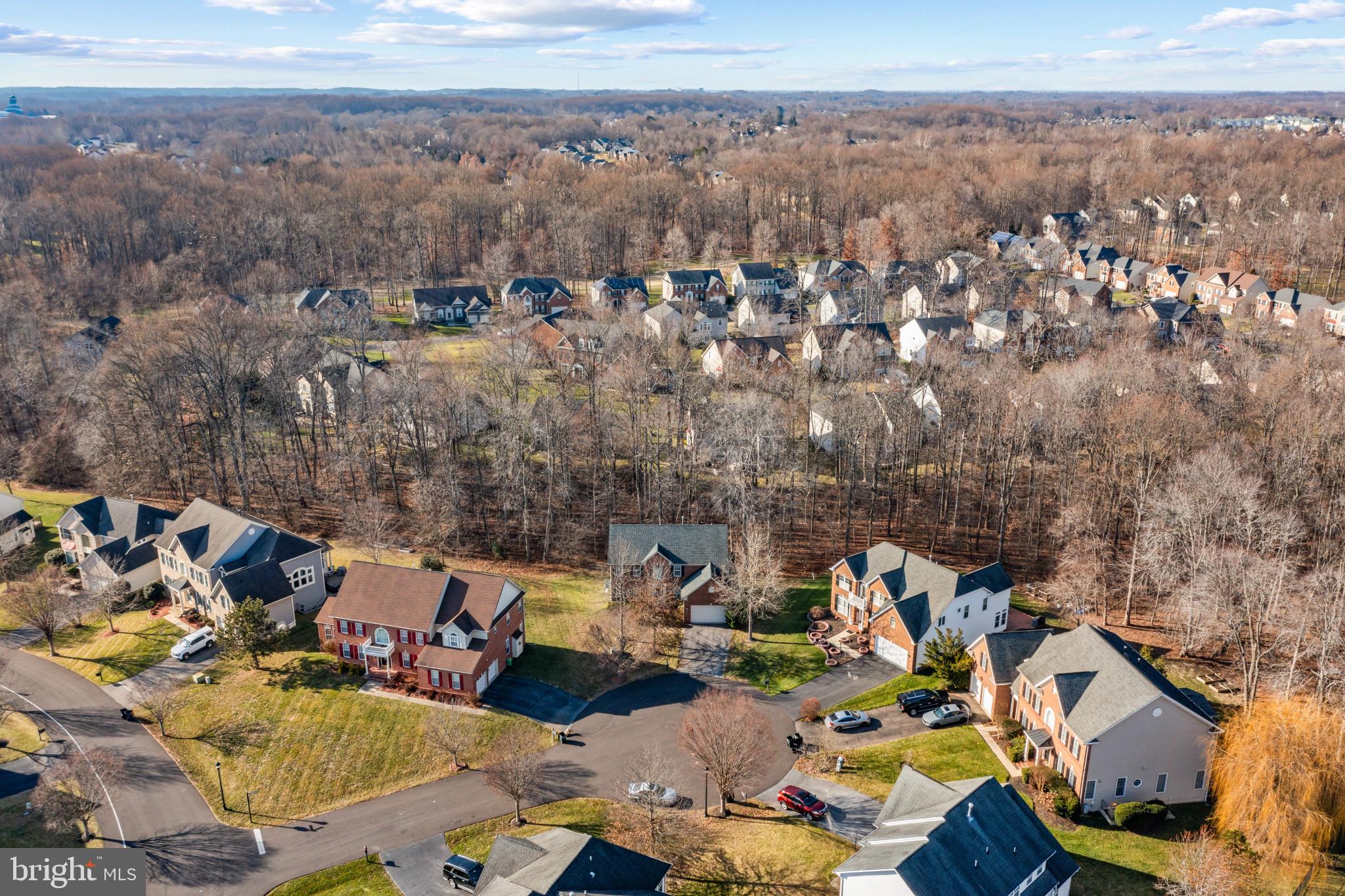 OAK CREEK CLUB - Residential