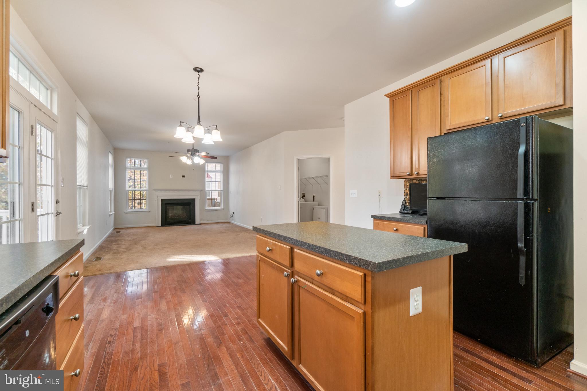 OAK CREEK CLUB - Residential