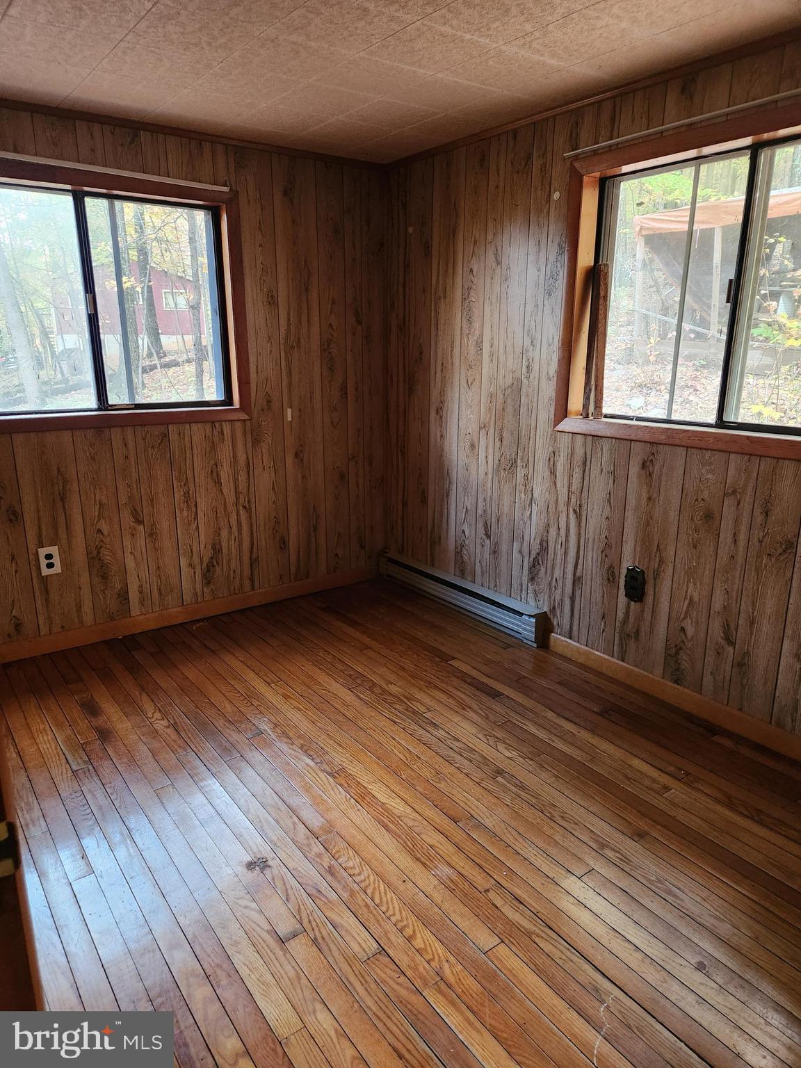 GLENWOOD FOREST - Residential Lease