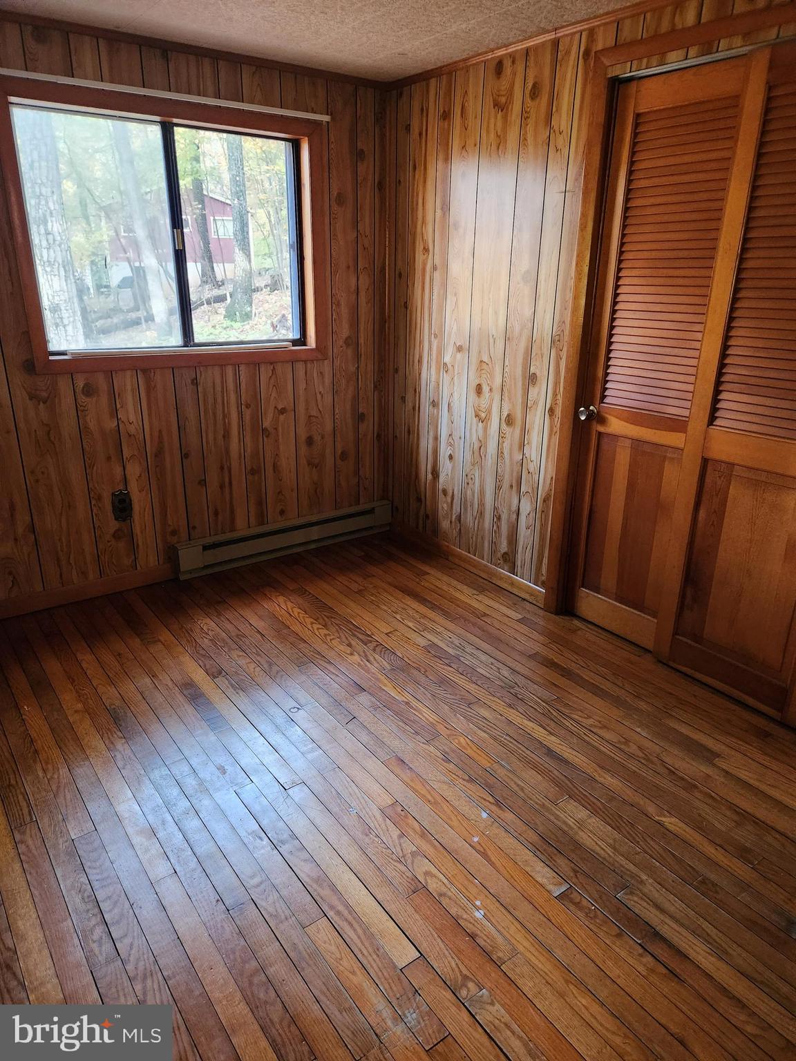 GLENWOOD FOREST - Residential Lease