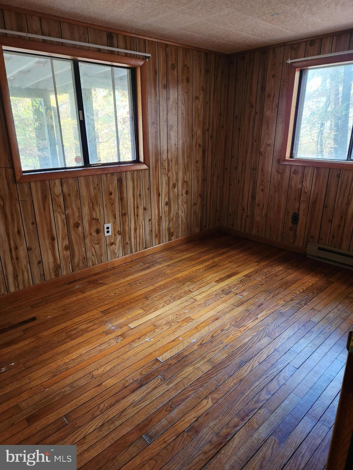 GLENWOOD FOREST - Residential Lease