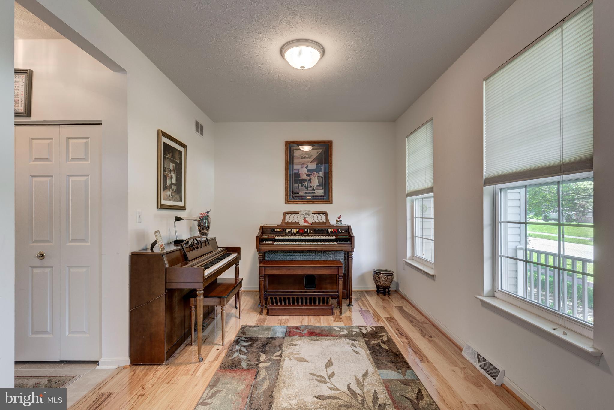 HALLIE HILL FARM - Residential