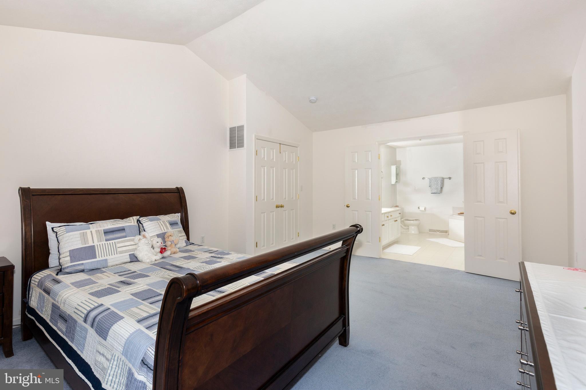 HALLIE HILL FARM - Residential