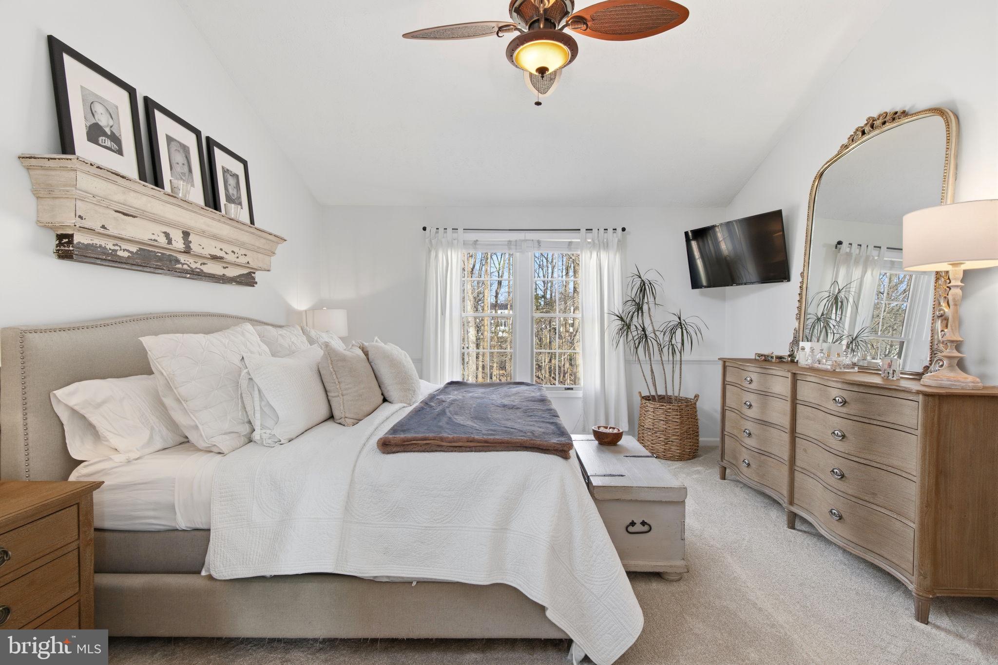 KINGS CHARTER - Residential