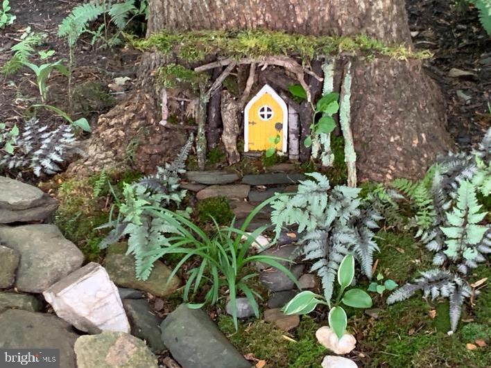 KINGS CHARTER - Residential