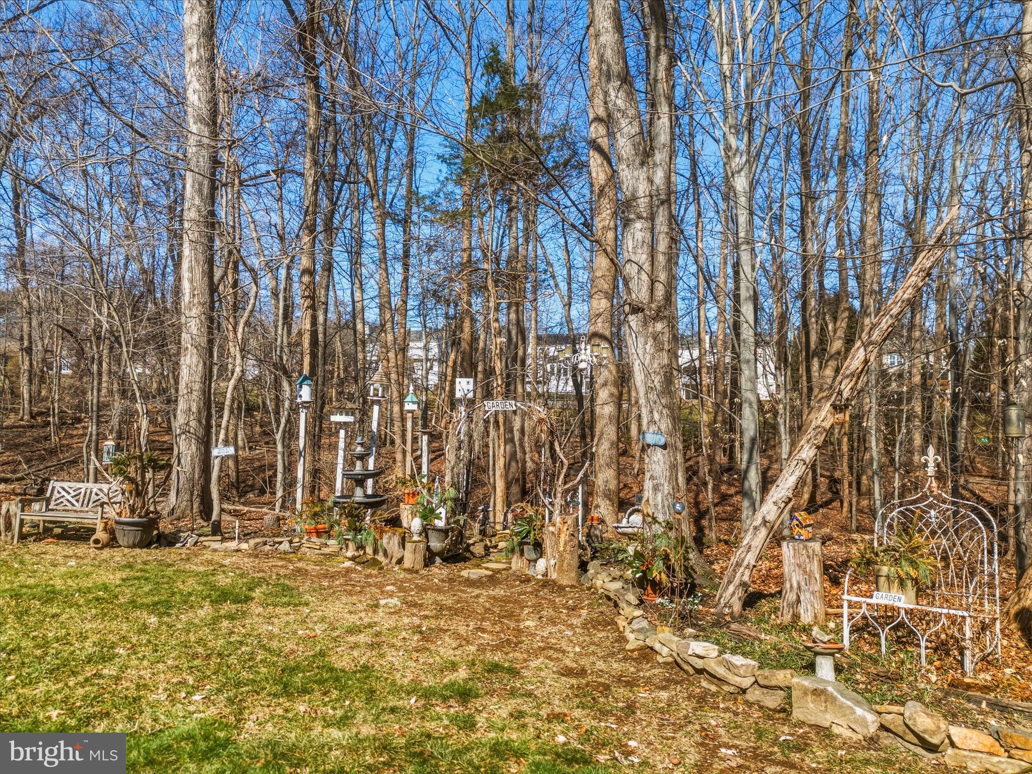 KINGS CHARTER - Residential