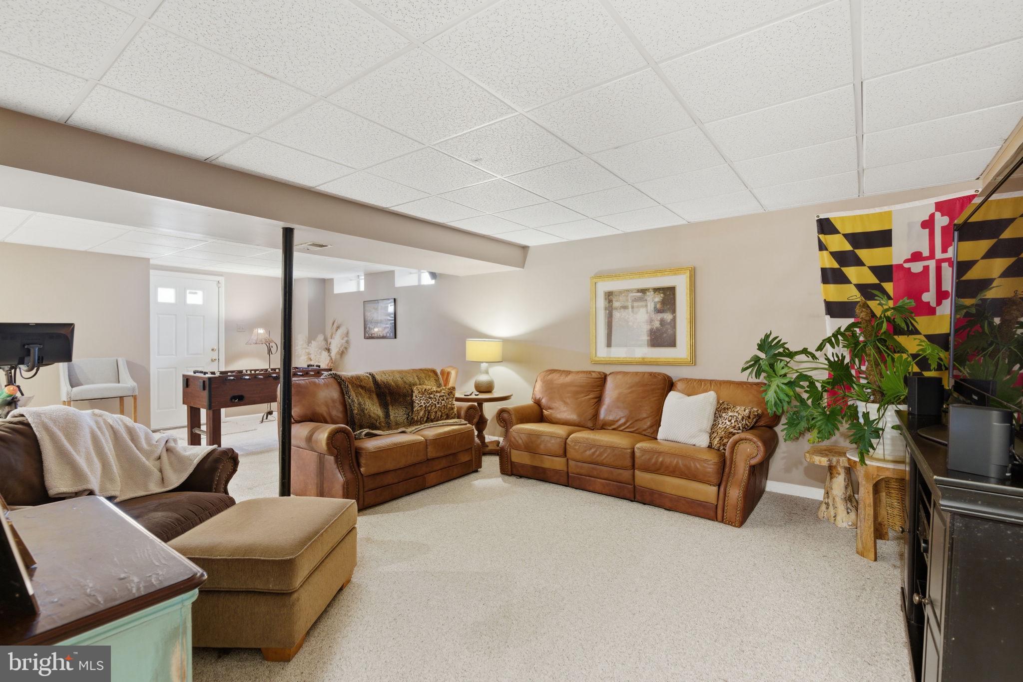 KINGS CHARTER - Residential