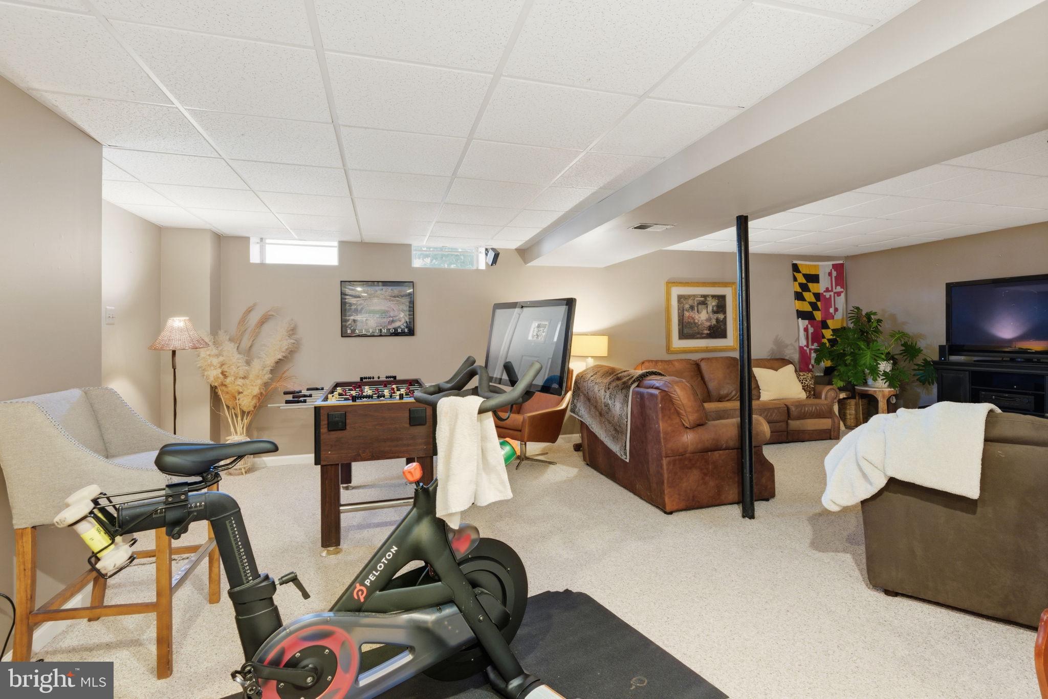 KINGS CHARTER - Residential