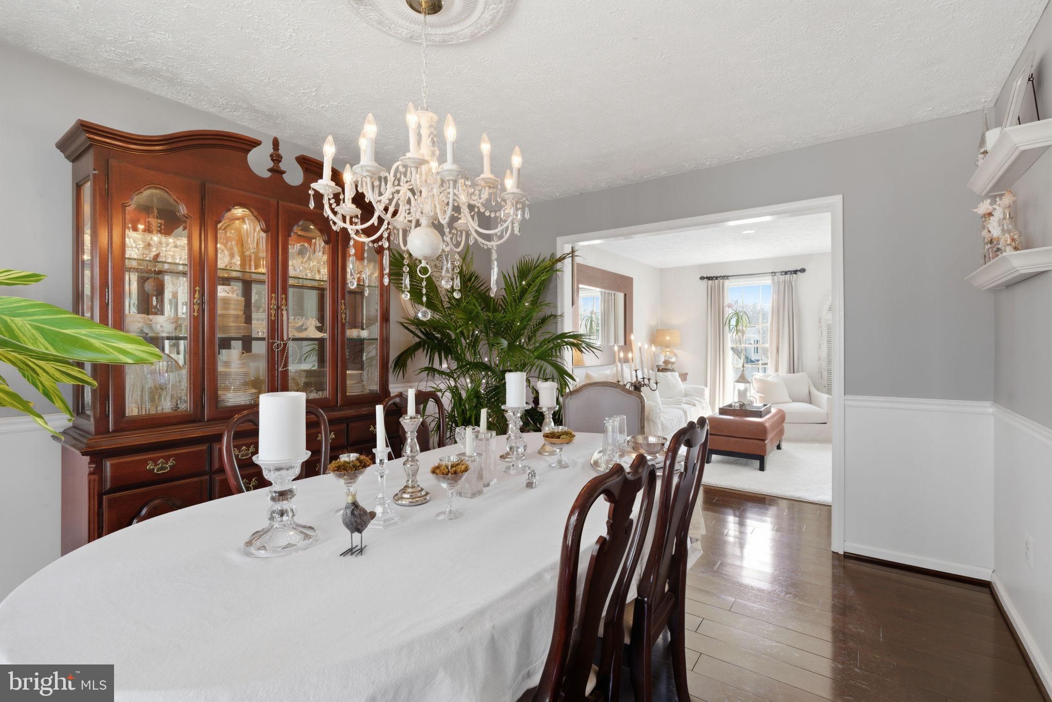 KINGS CHARTER - Residential