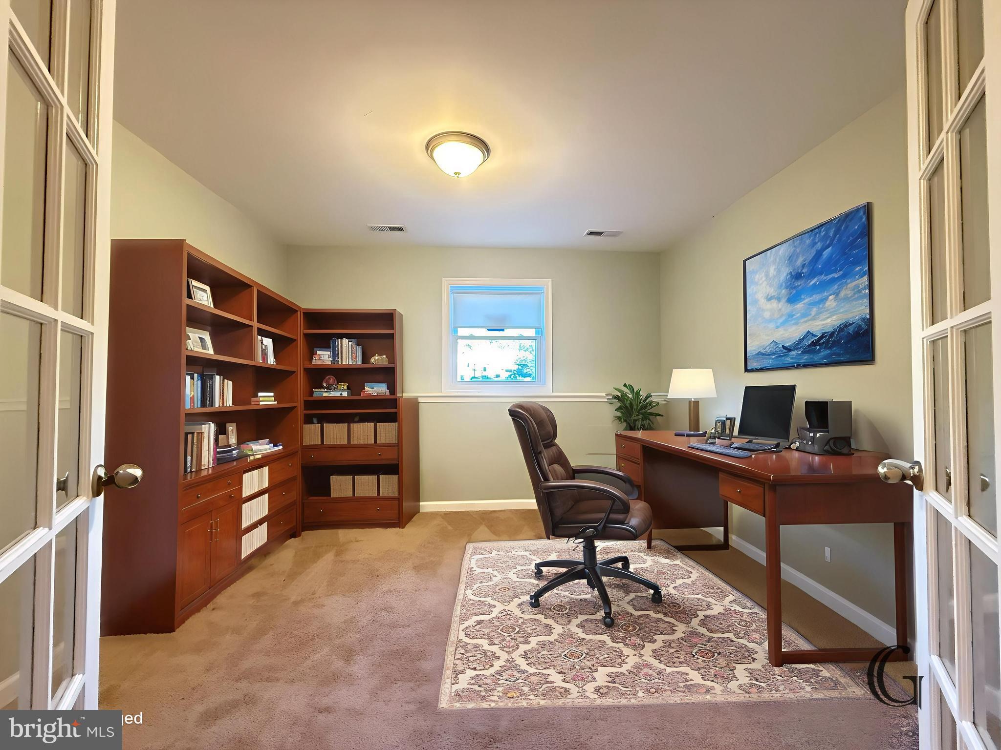 COUNTRY LAKES - Residential