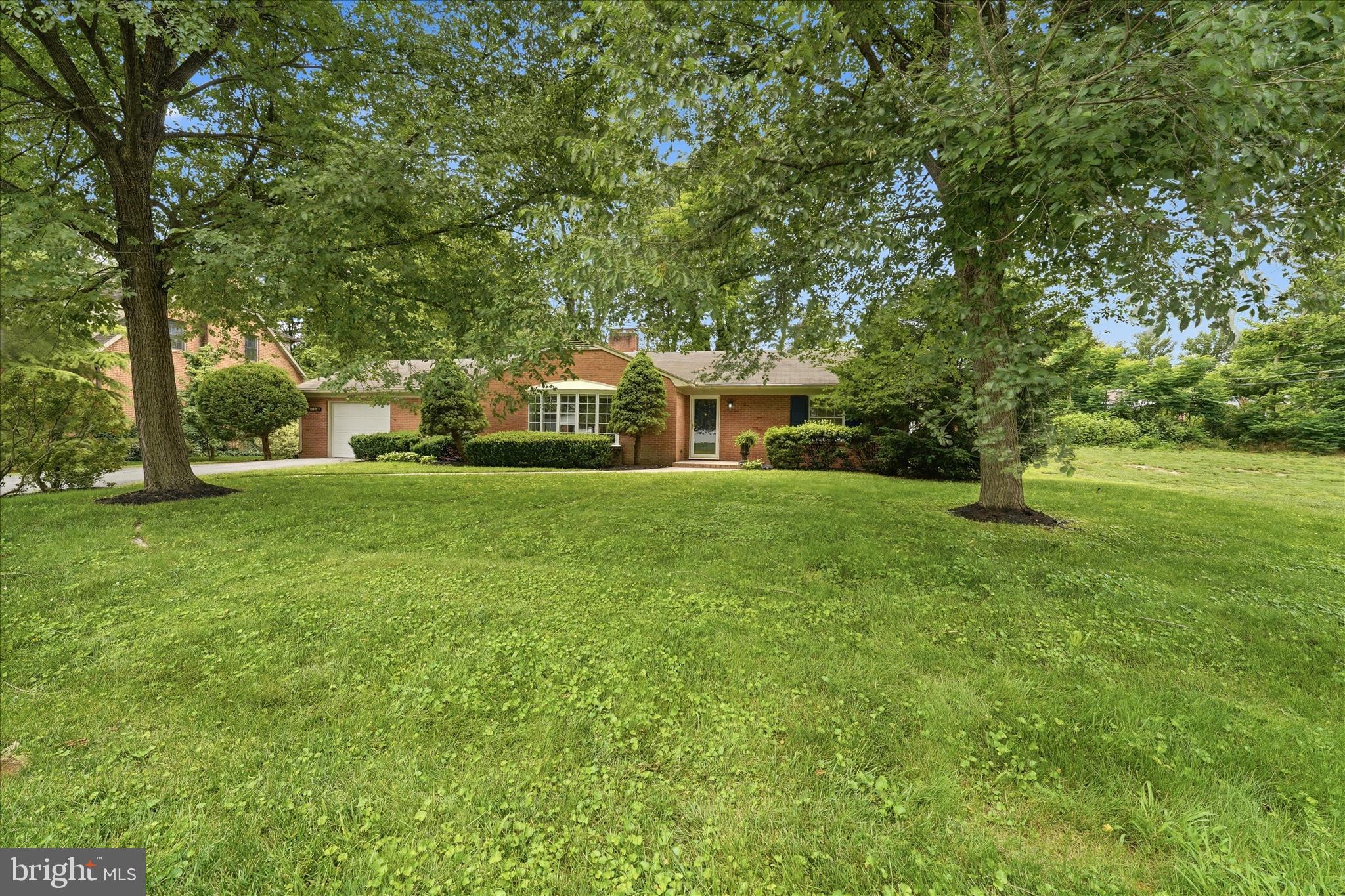 13028 WOODBURN DRIVE
