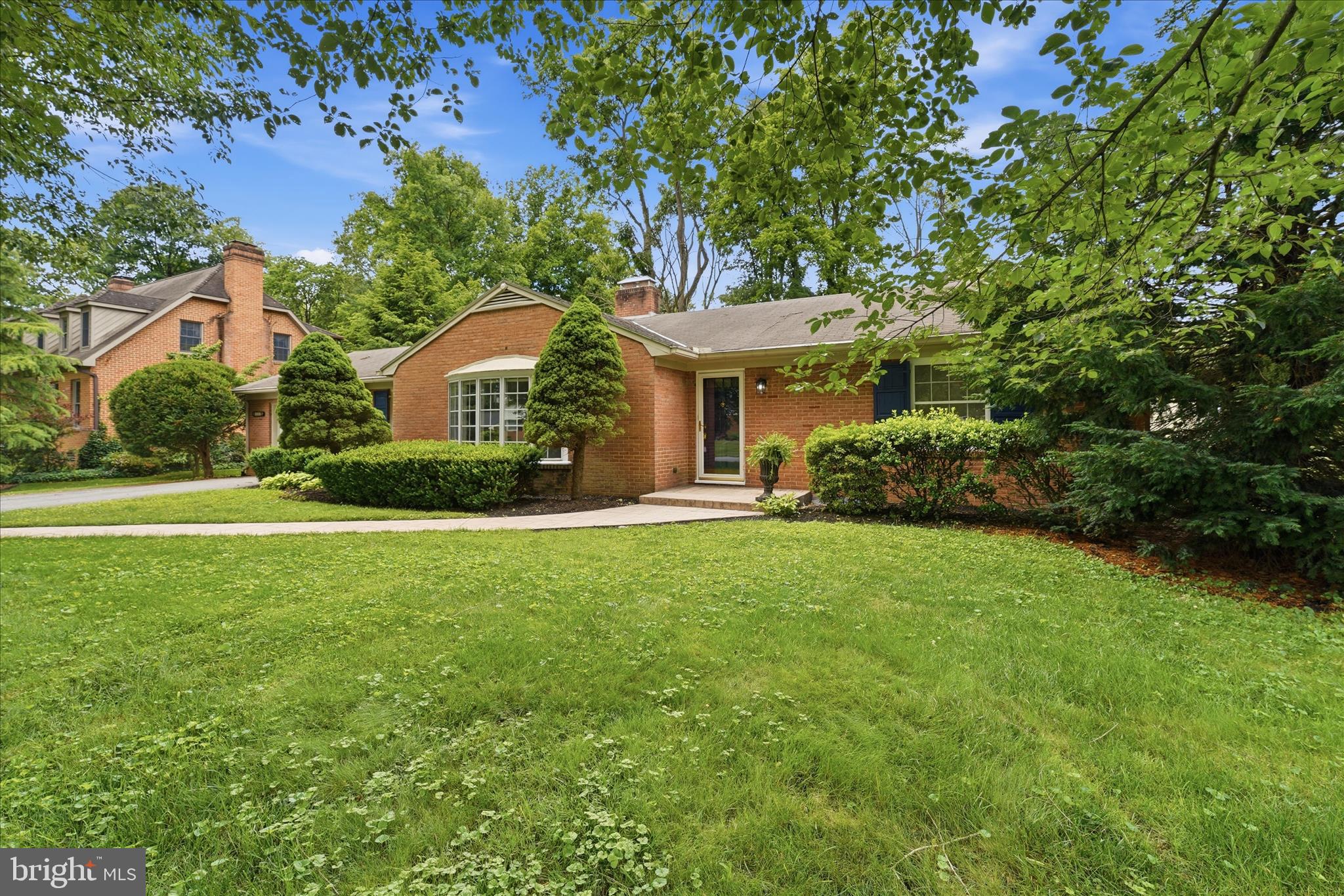 13028 WOODBURN DRIVE