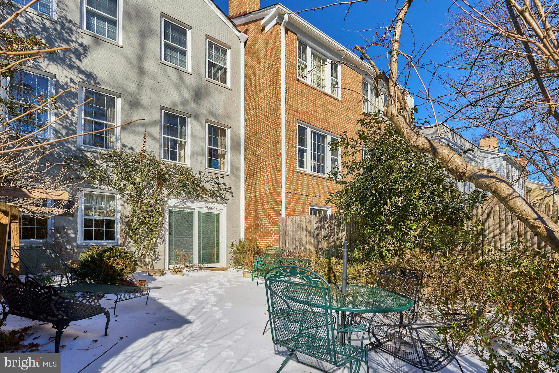 CHEVY CHASE - Residential