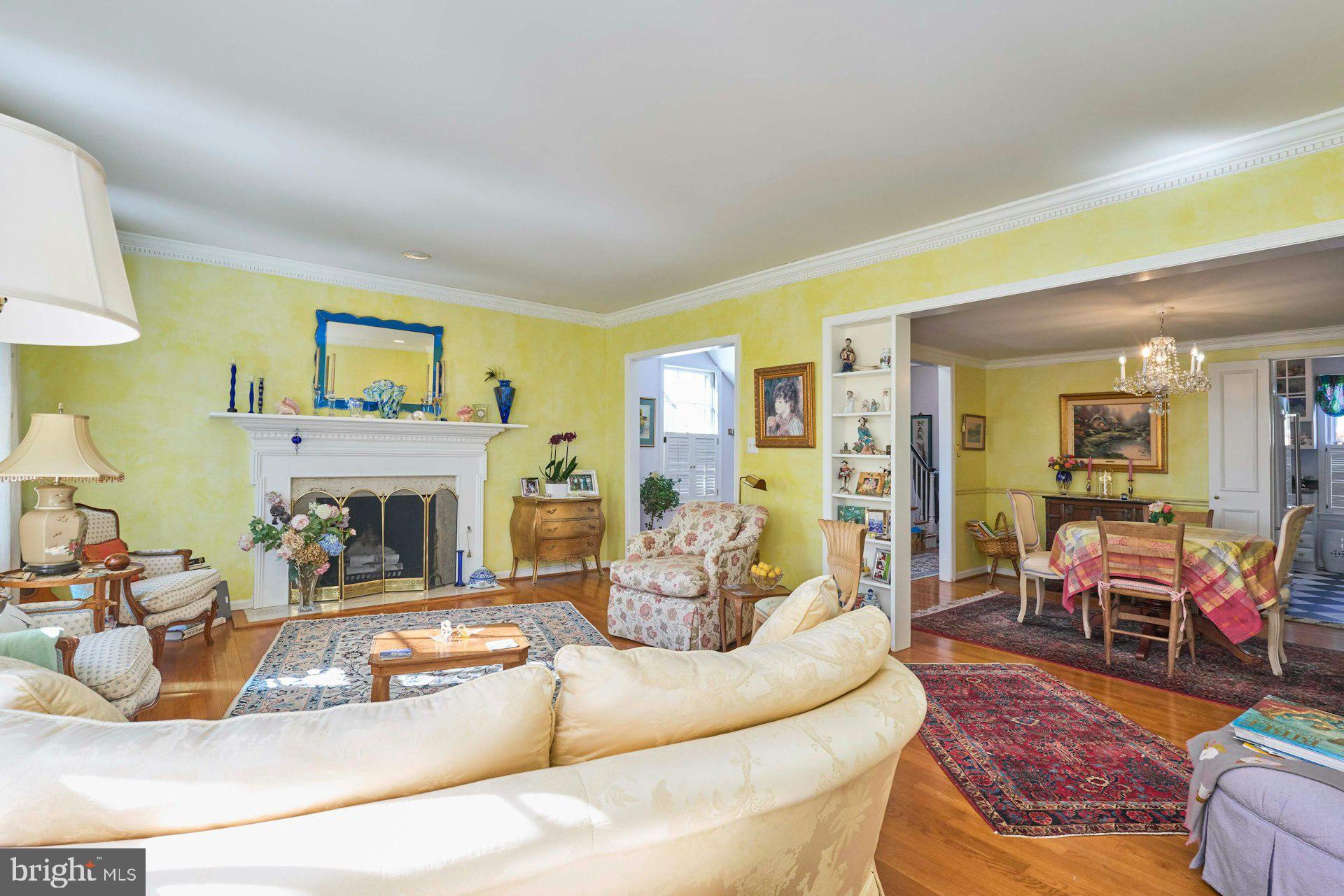 CHEVY CHASE - Residential