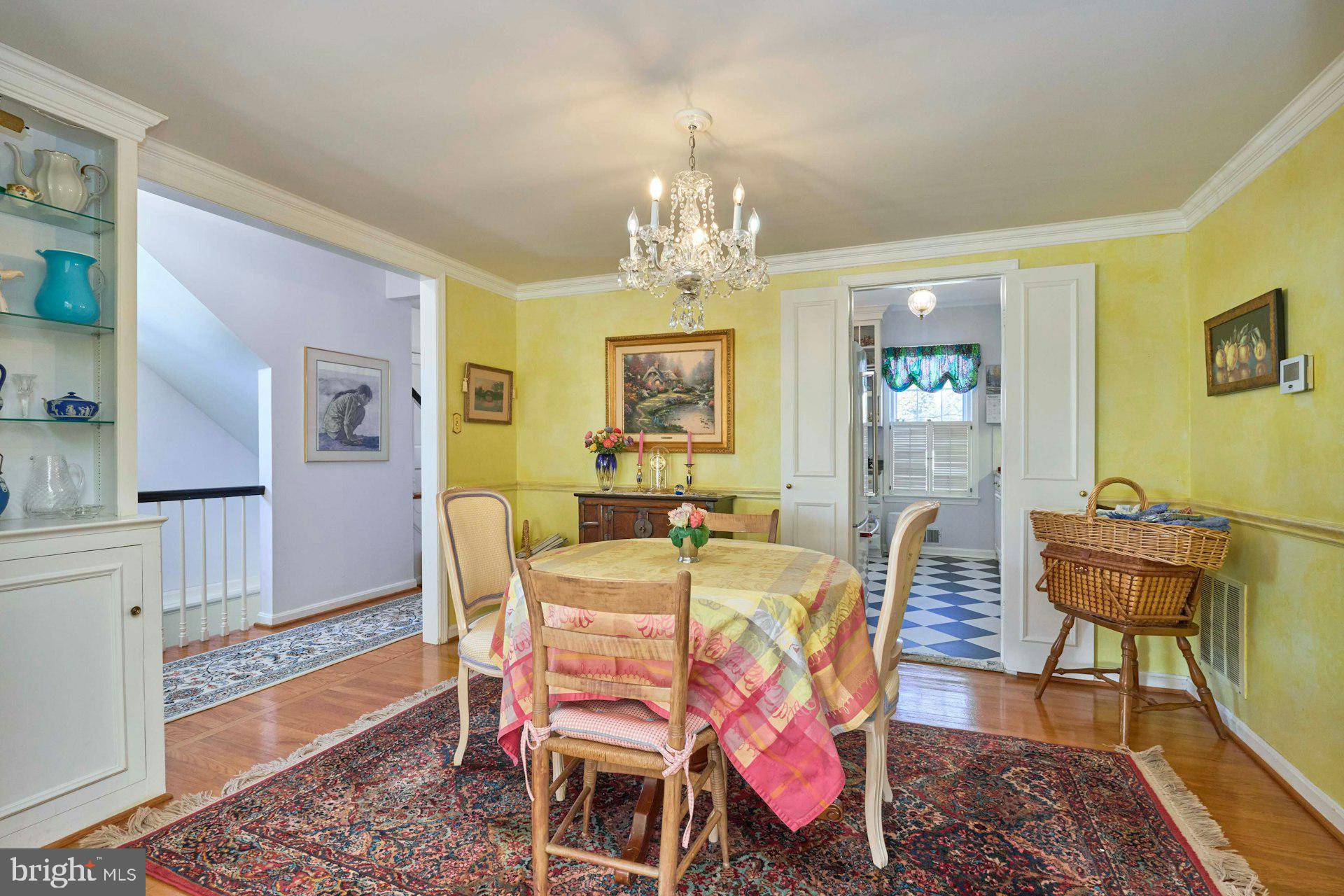 CHEVY CHASE - Residential