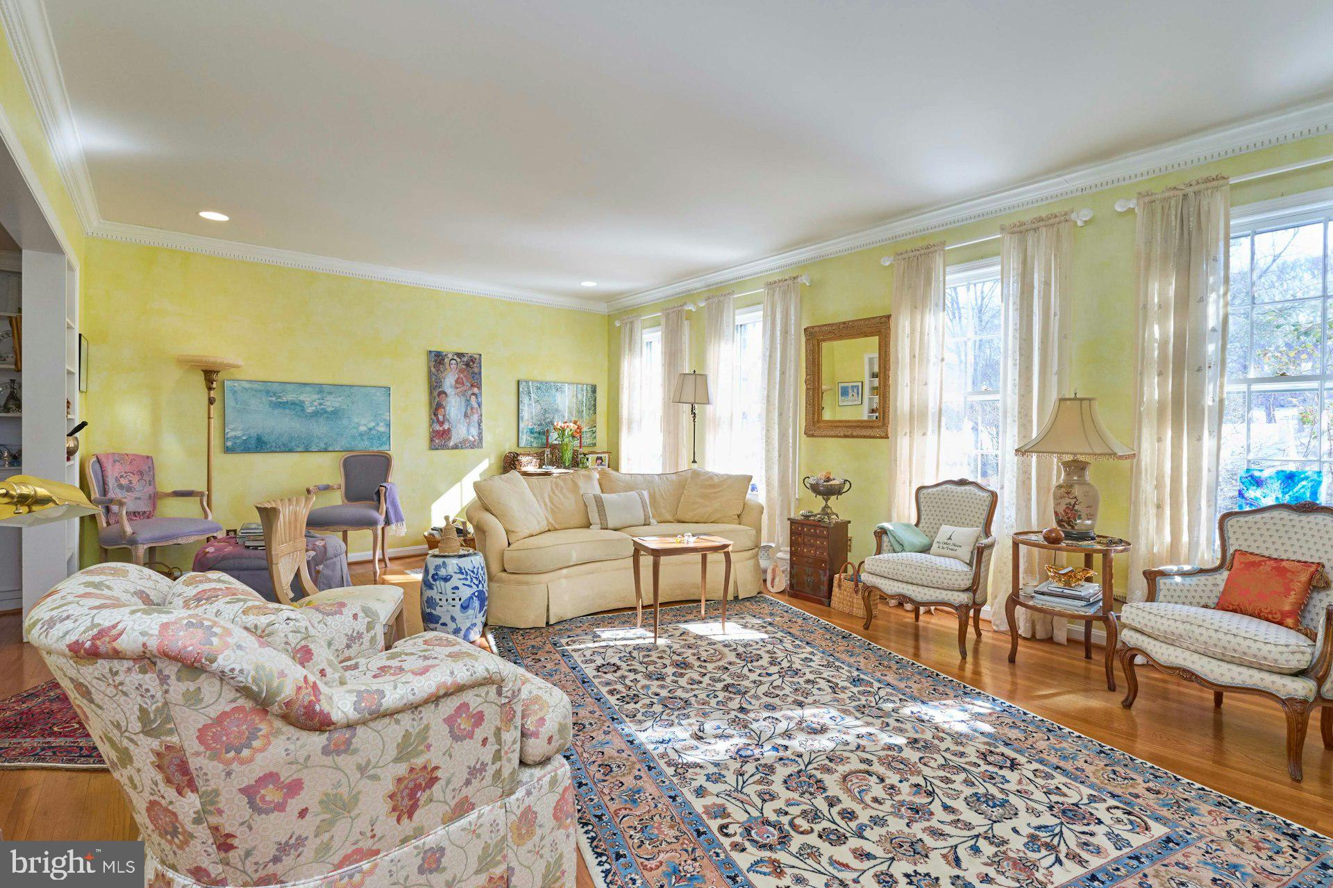 CHEVY CHASE - Residential