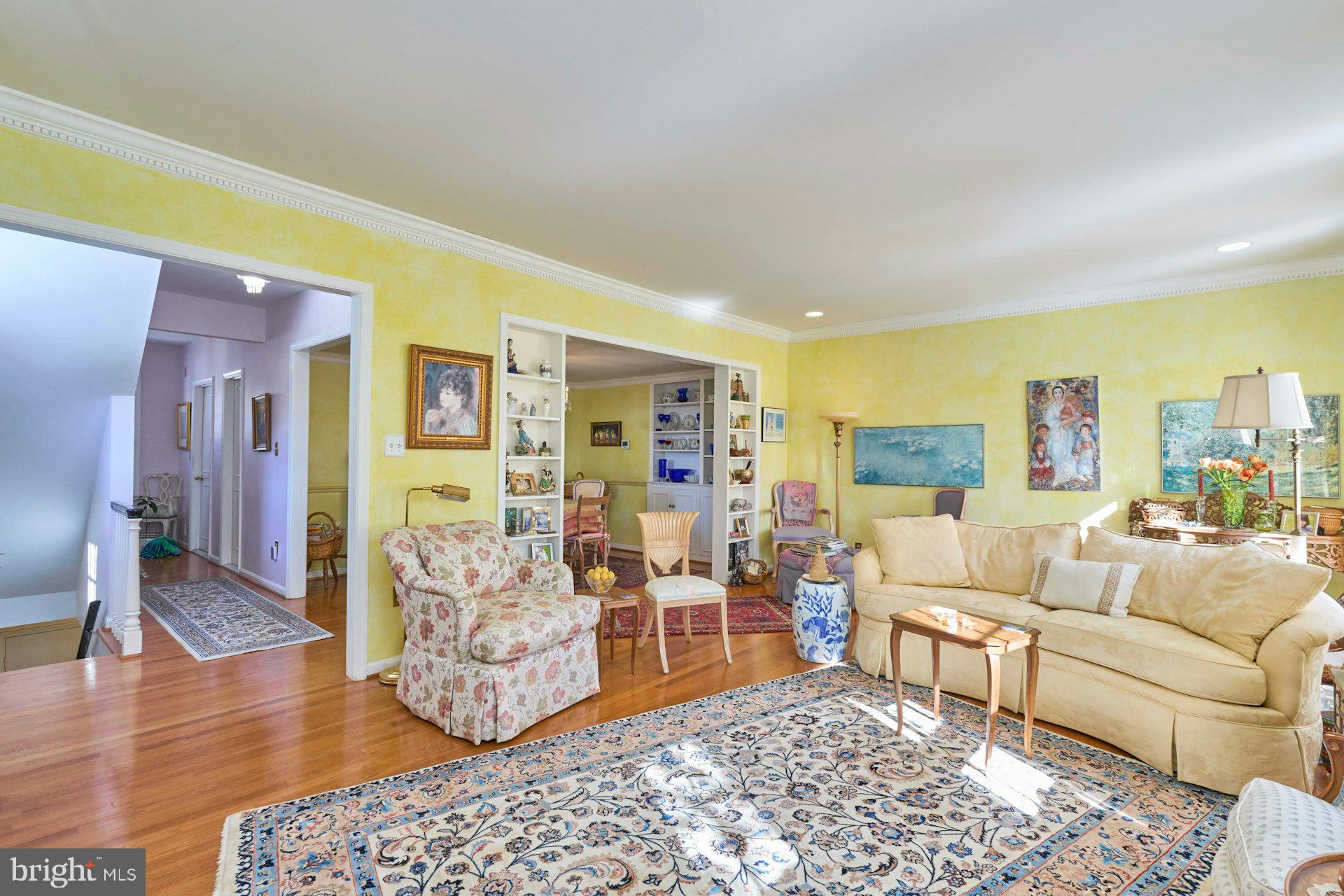 CHEVY CHASE - Residential