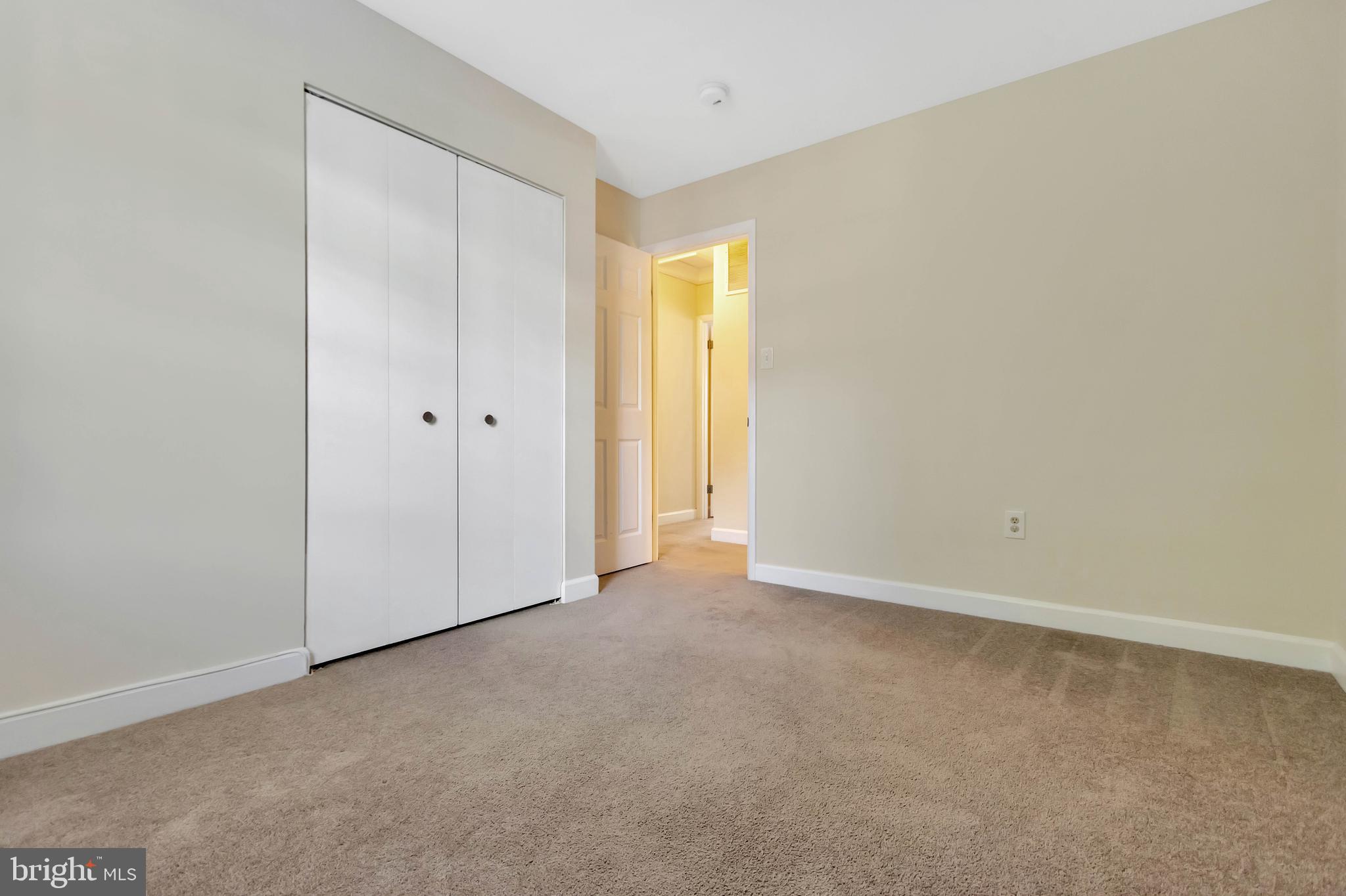 THE VILLAGE PARK - Residential