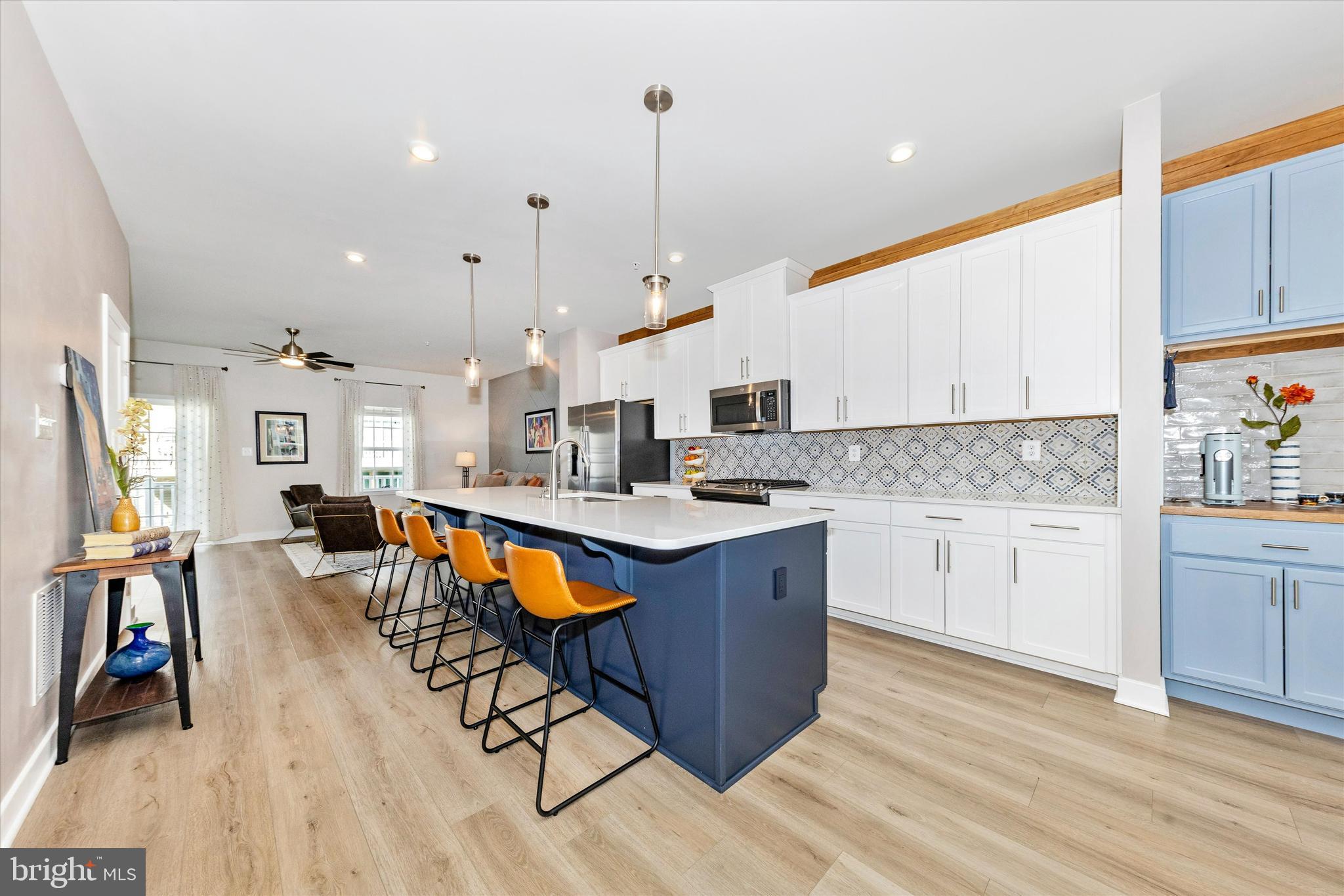 BELLE AIR TOWNHOMES - Residential