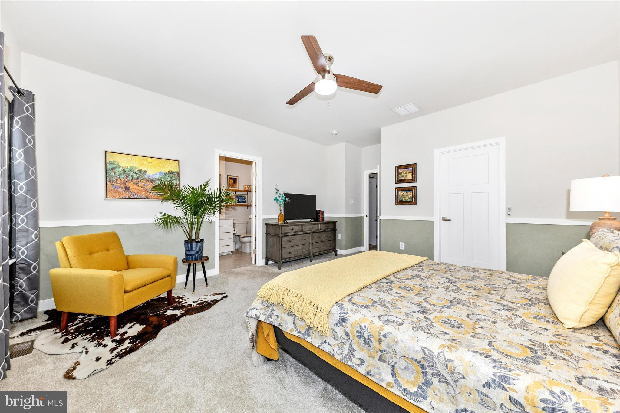 BELLE AIR TOWNHOMES - Residential