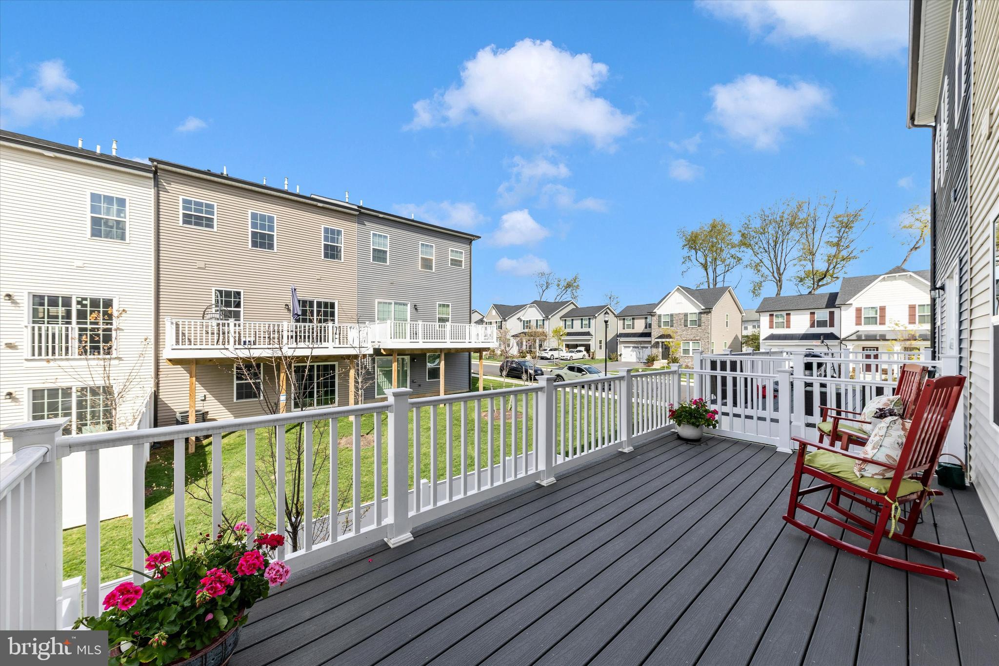 BELLE AIR TOWNHOMES - Residential