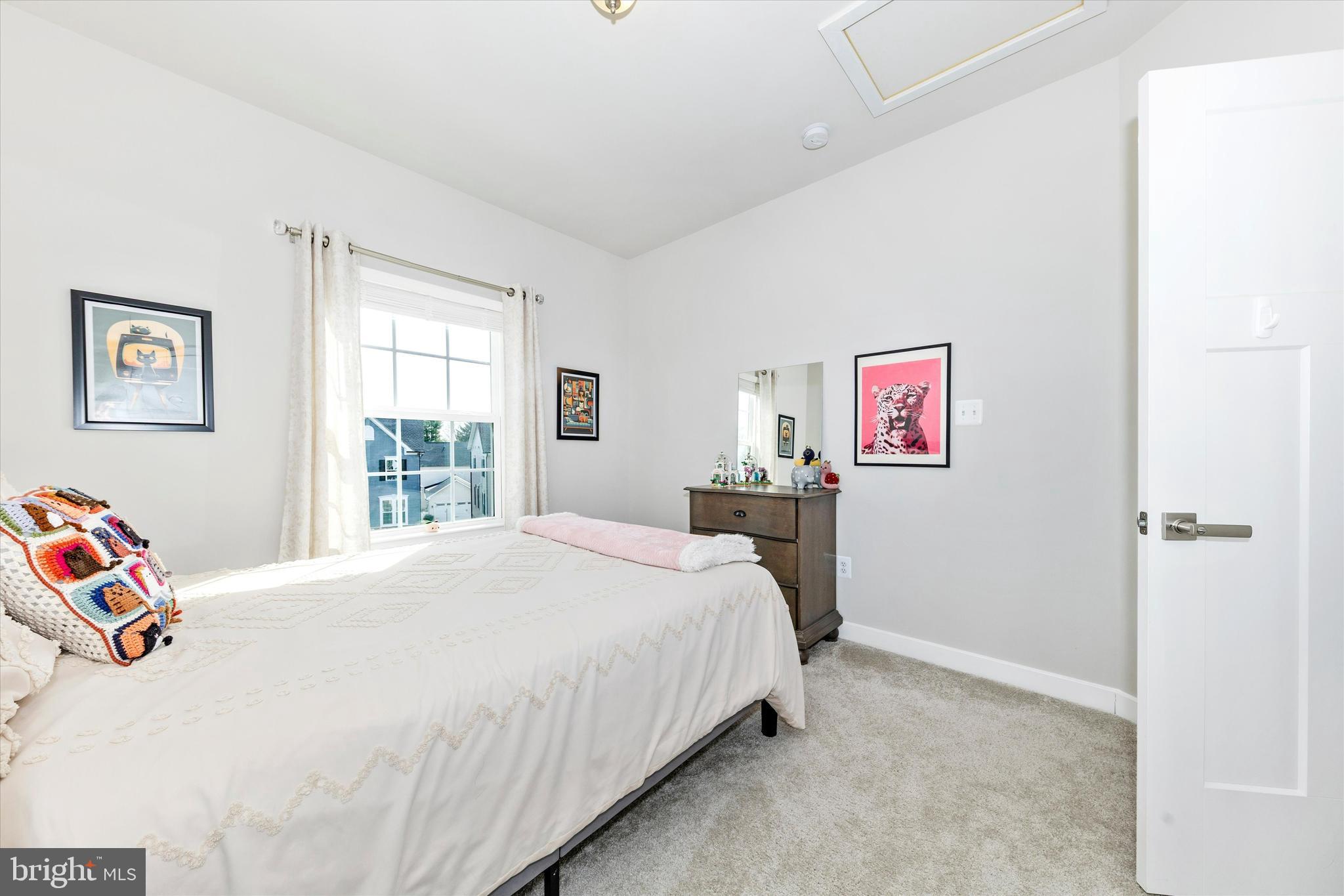 BELLE AIR TOWNHOMES - Residential