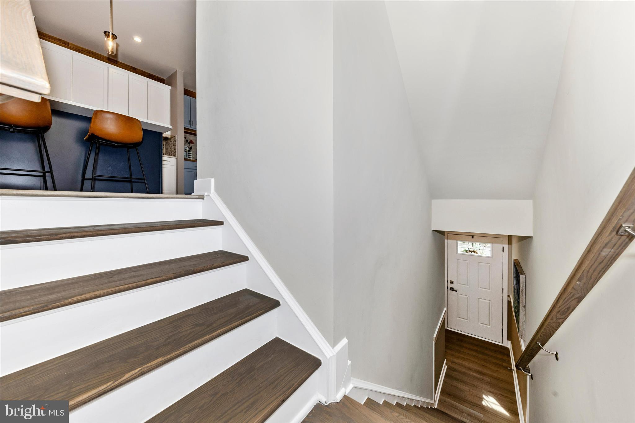 BELLE AIR TOWNHOMES - Residential