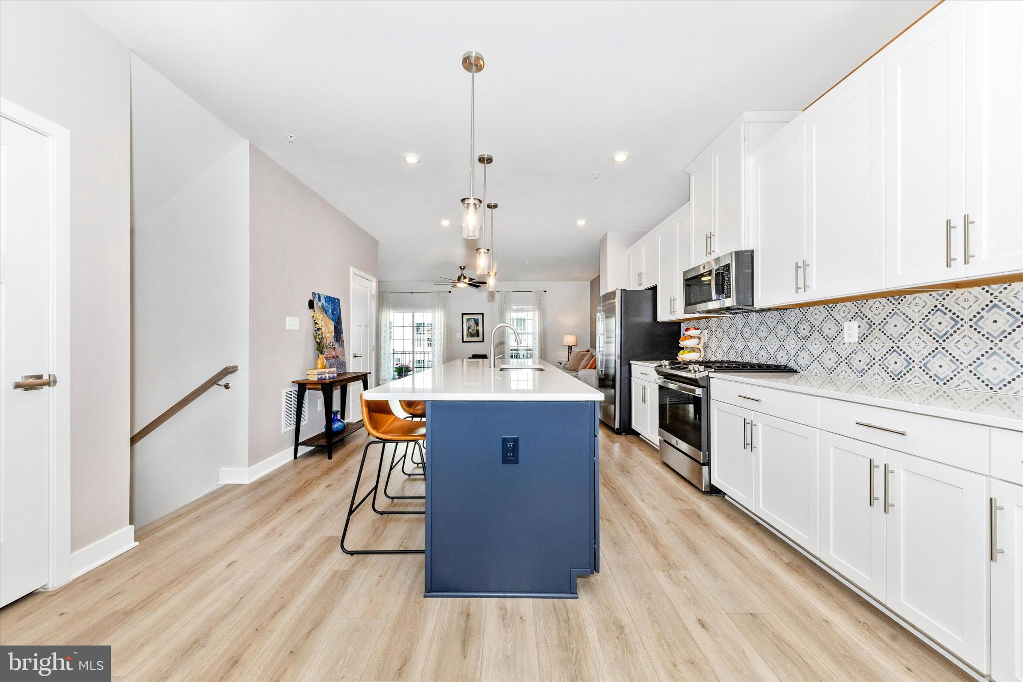 BELLE AIR TOWNHOMES - Residential