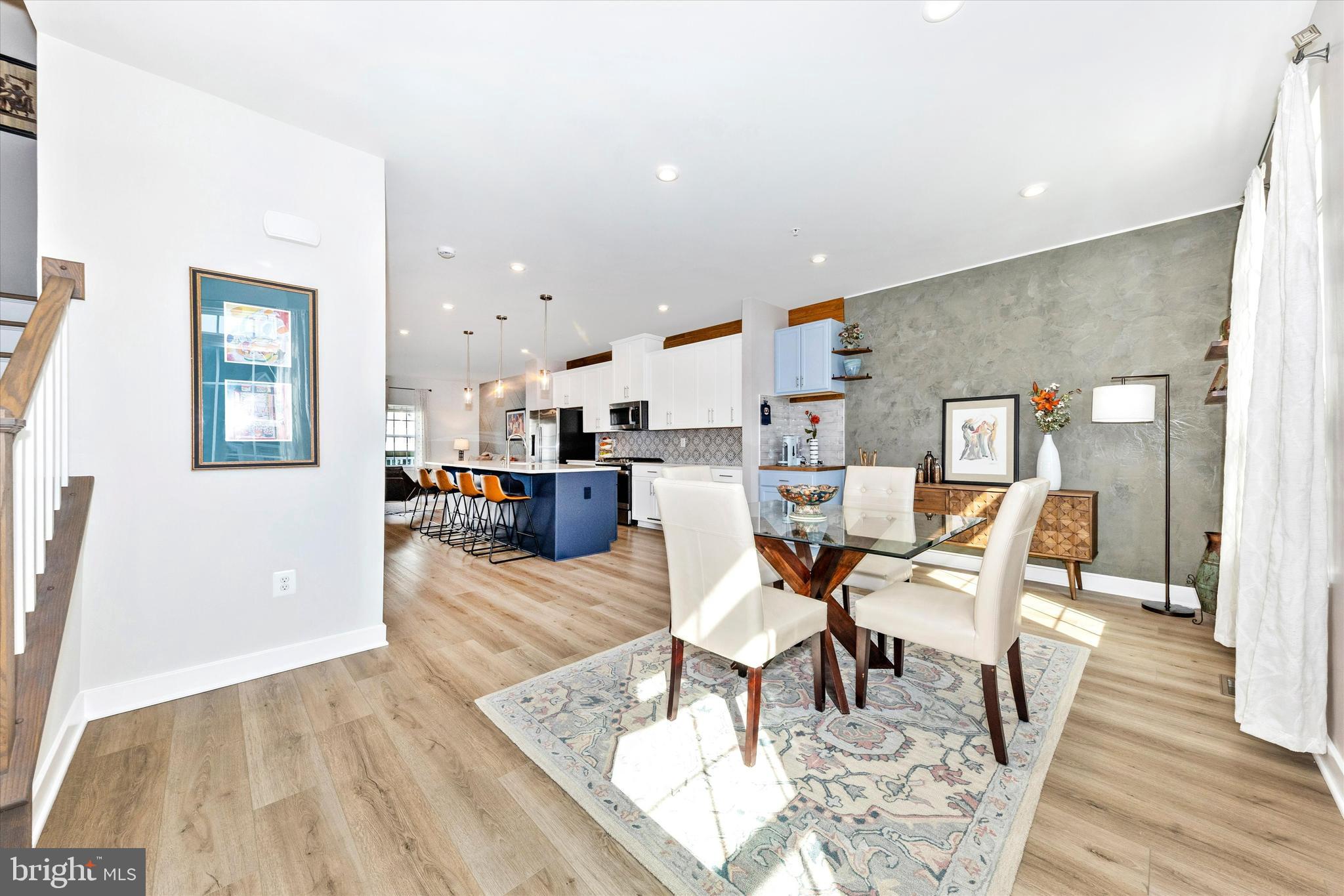 BELLE AIR TOWNHOMES - Residential