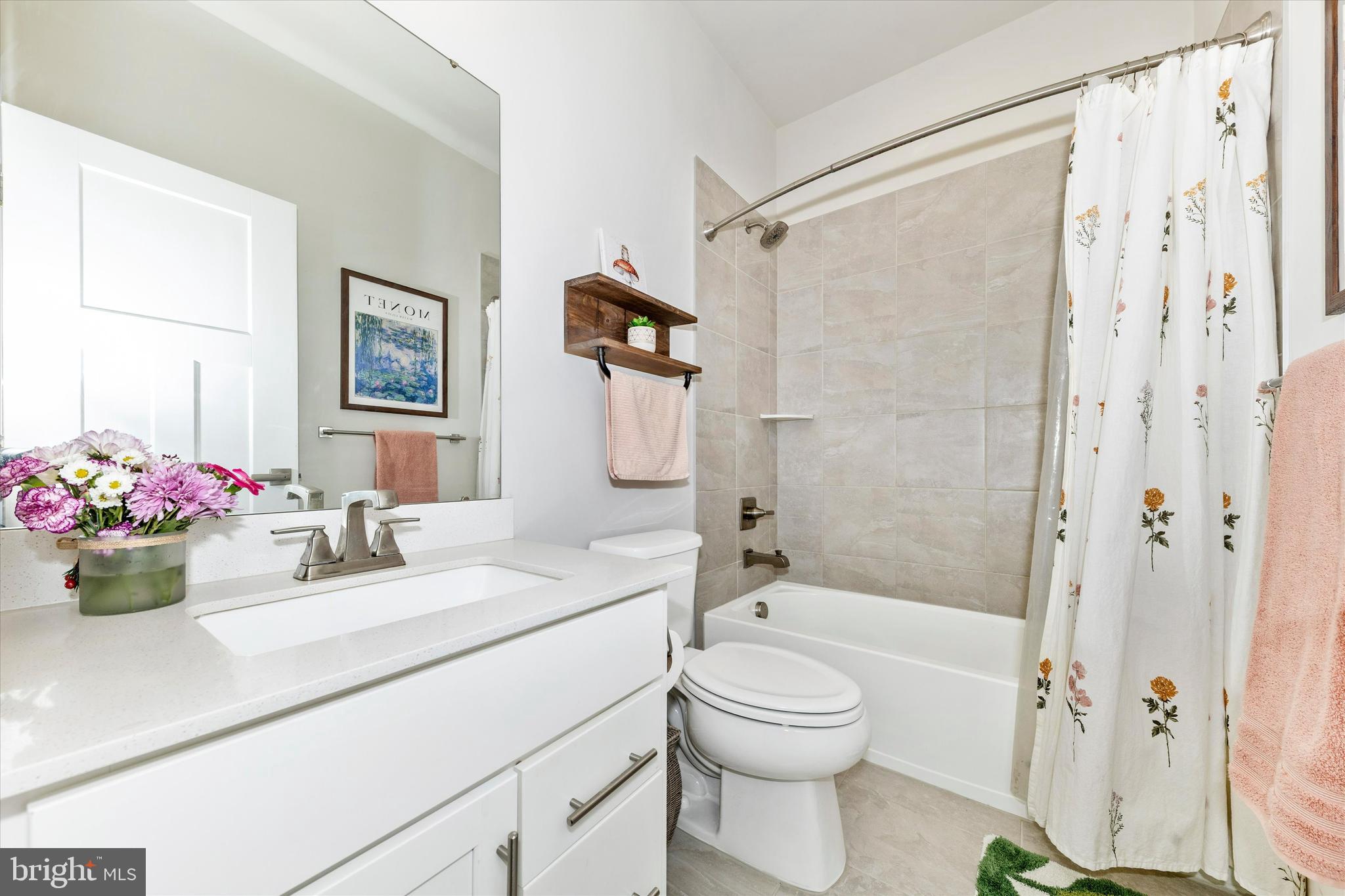 BELLE AIR TOWNHOMES - Residential