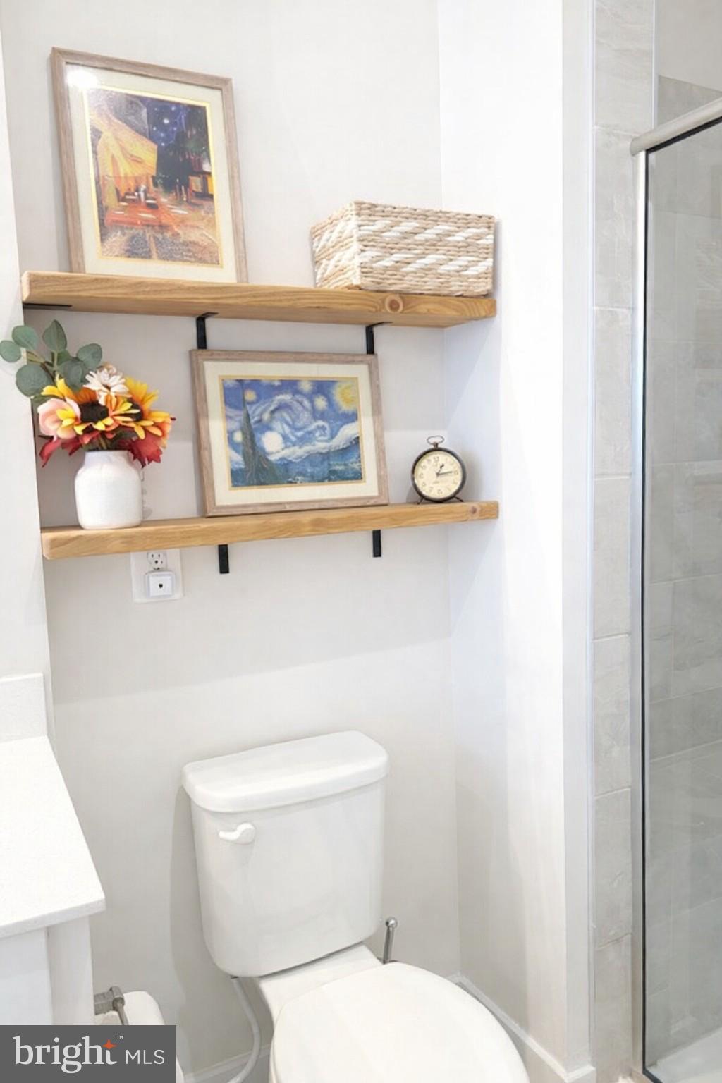 BELLE AIR TOWNHOMES - Residential