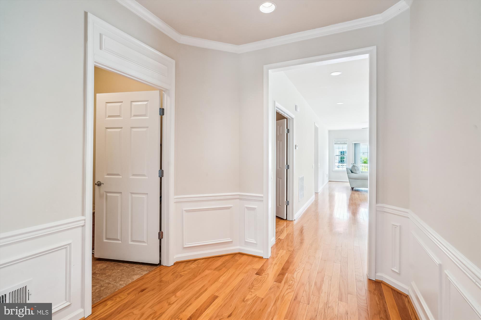 130 AMBROSE LANE