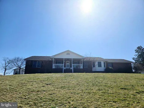 8284 Back Road, Maurertown, VA MLS: VASH2010882