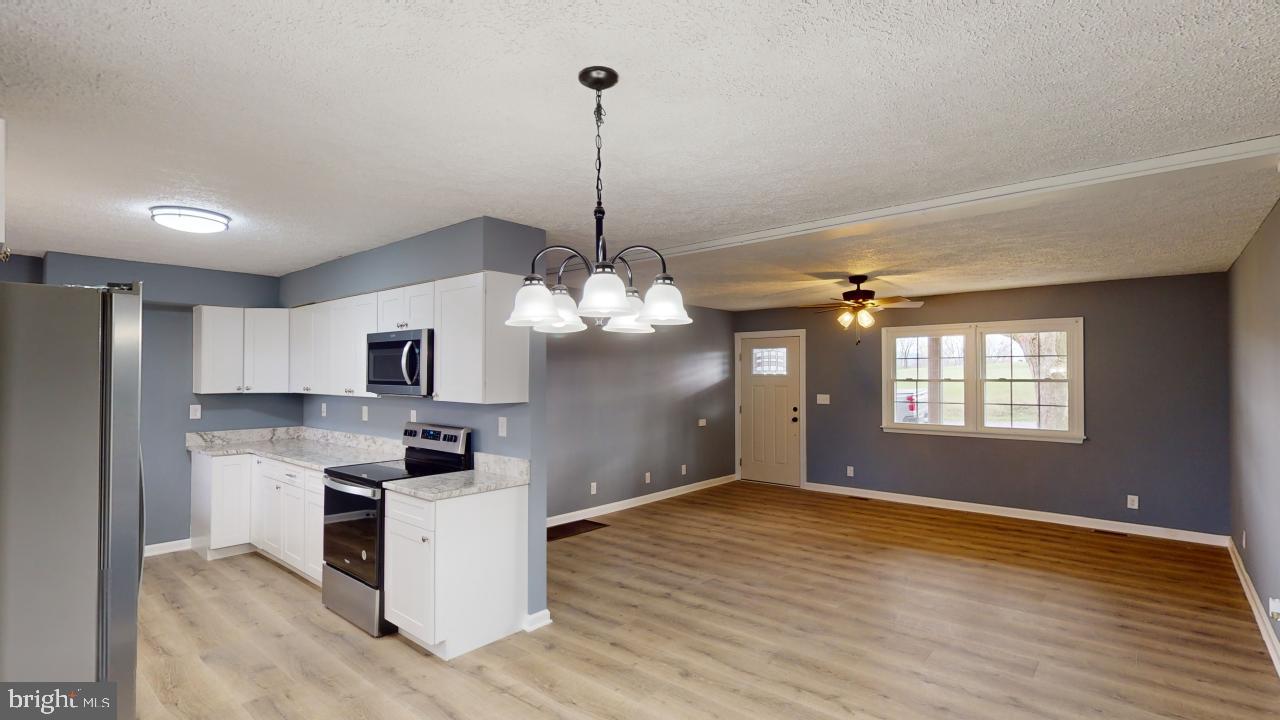 ORCHARD HILL ESTATES - Residential