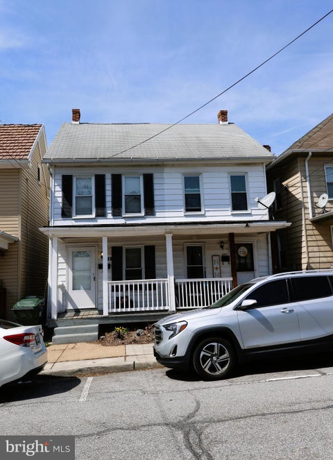 Townhouse For Sale - 329 Central Avenue<br/> HAGERSTOWN, MD 21740