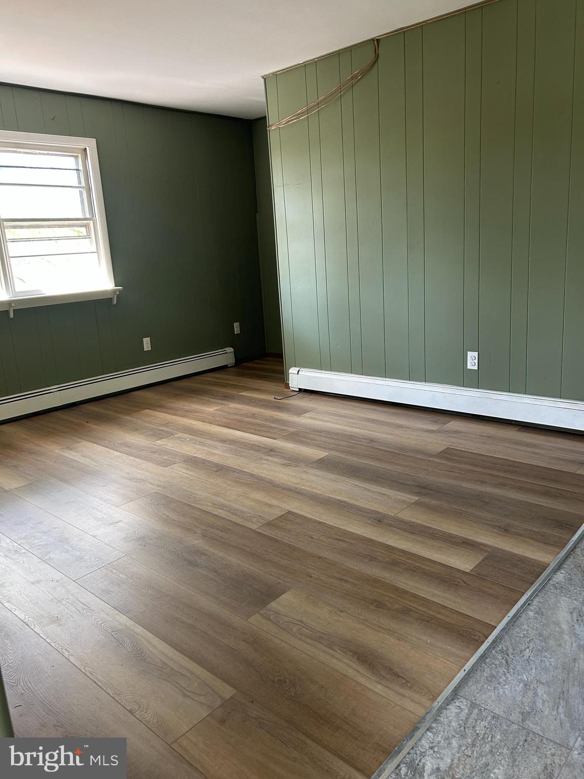 000 - Residential Lease