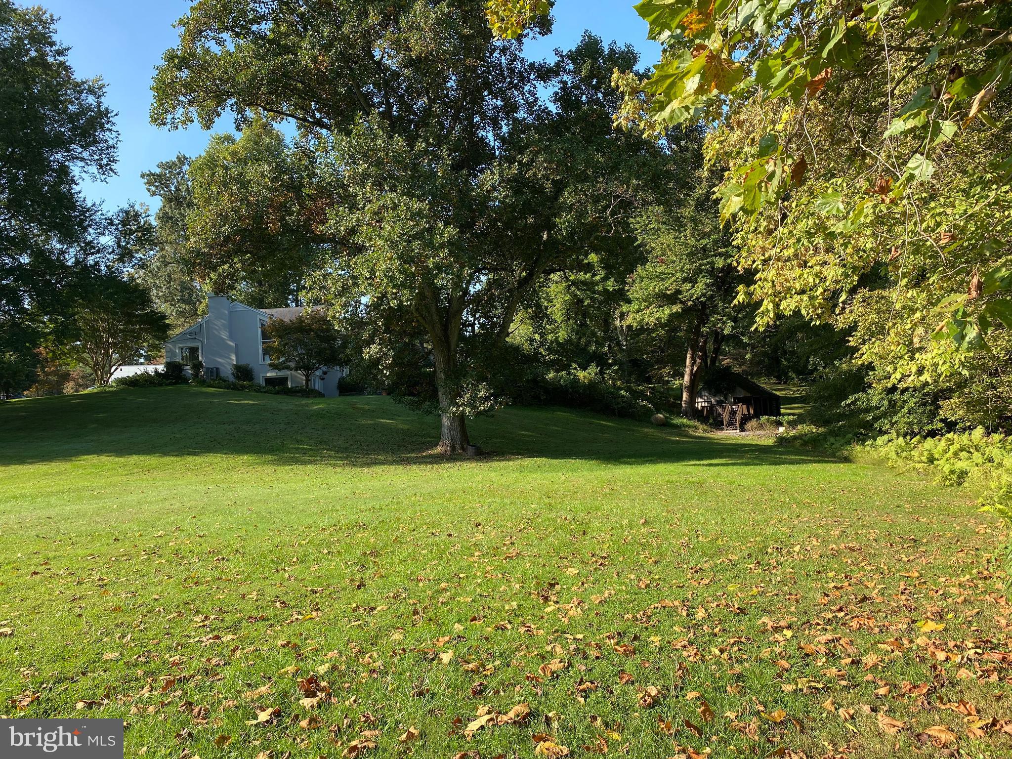 POTOMAC OUTSIDE - Residential