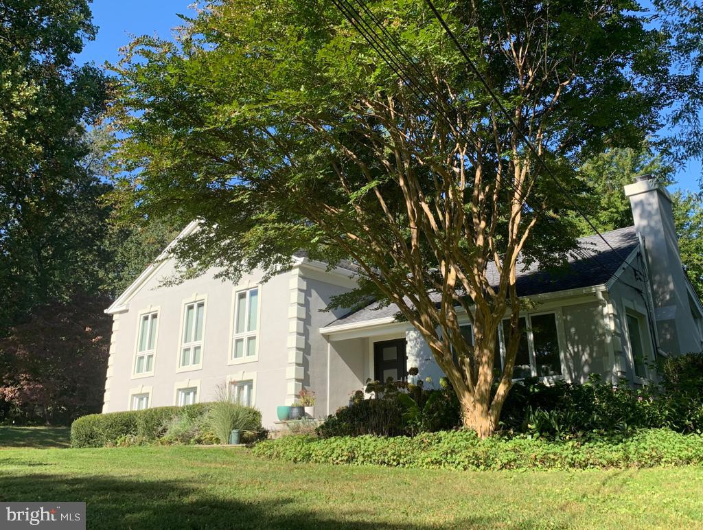 POTOMAC OUTSIDE - Residential