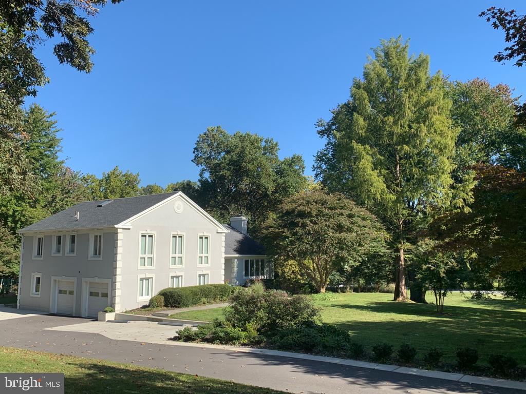 POTOMAC OUTSIDE - Residential