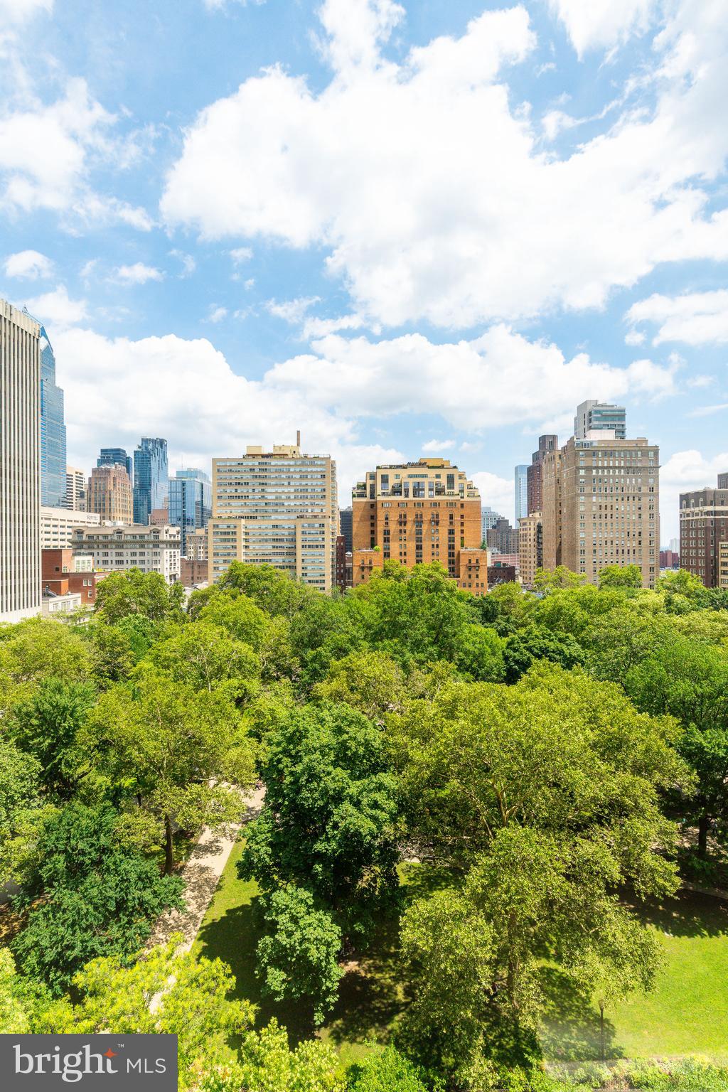 RITTENHOUSE SQUARE - Residential