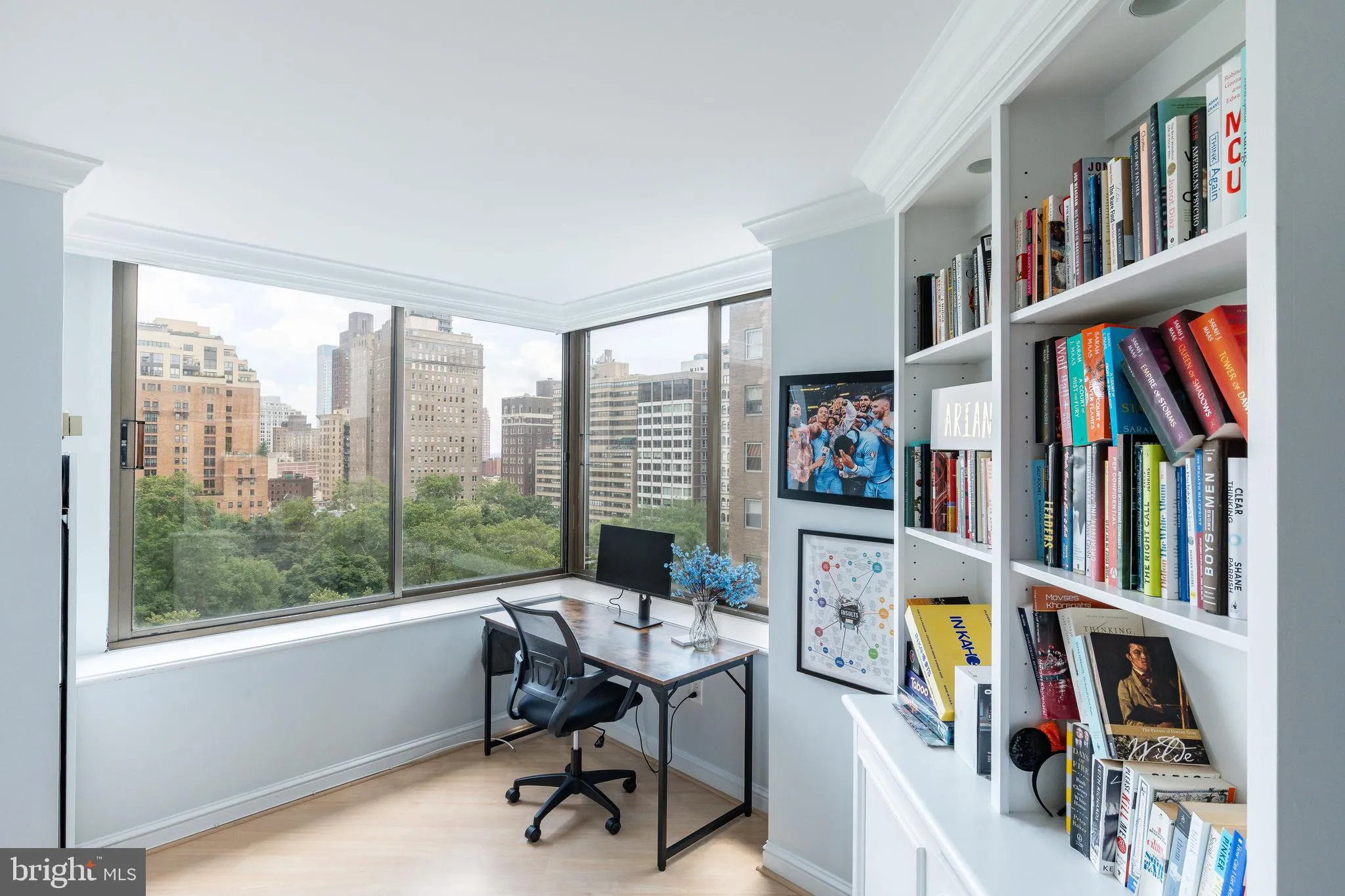 Philadelphia, Pennsylvania 19103, United States, 2 Bedrooms Bedrooms, ,3 BathroomsBathrooms,Residential,Active,174376